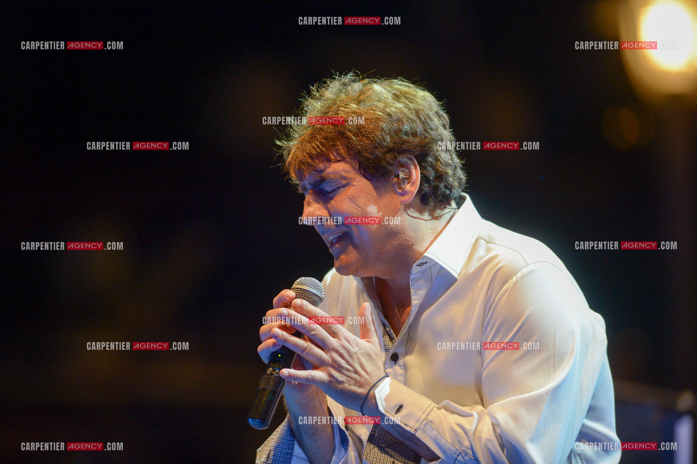 Le chanteur Claude Barzotti lors d'un concert a Bandol en 2013.         ( Exclusif )