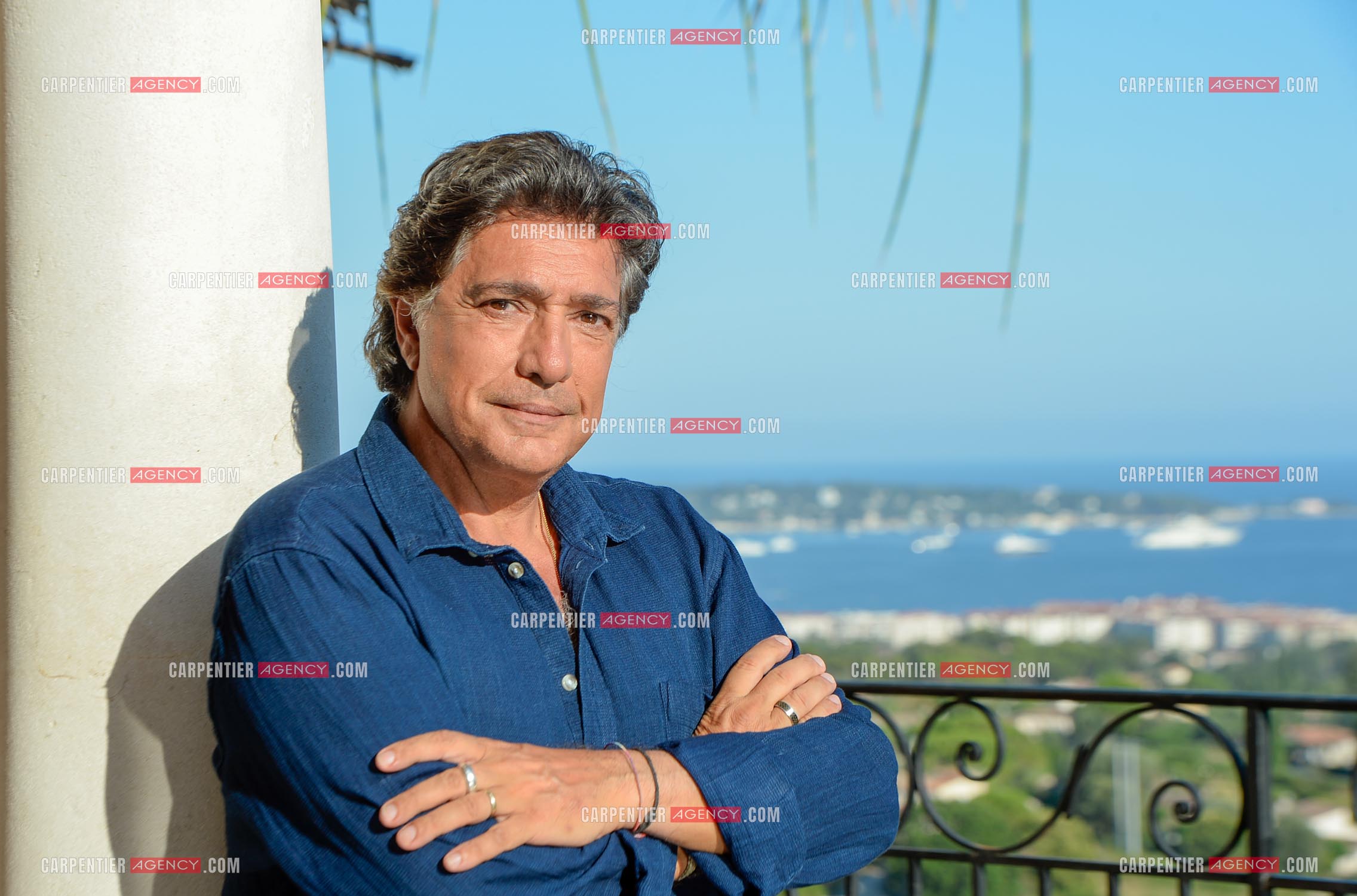 Le chanteur Frédéric François lors de ses vacances dans sa résidence secondaire d'Antibes. ( Exclusif )