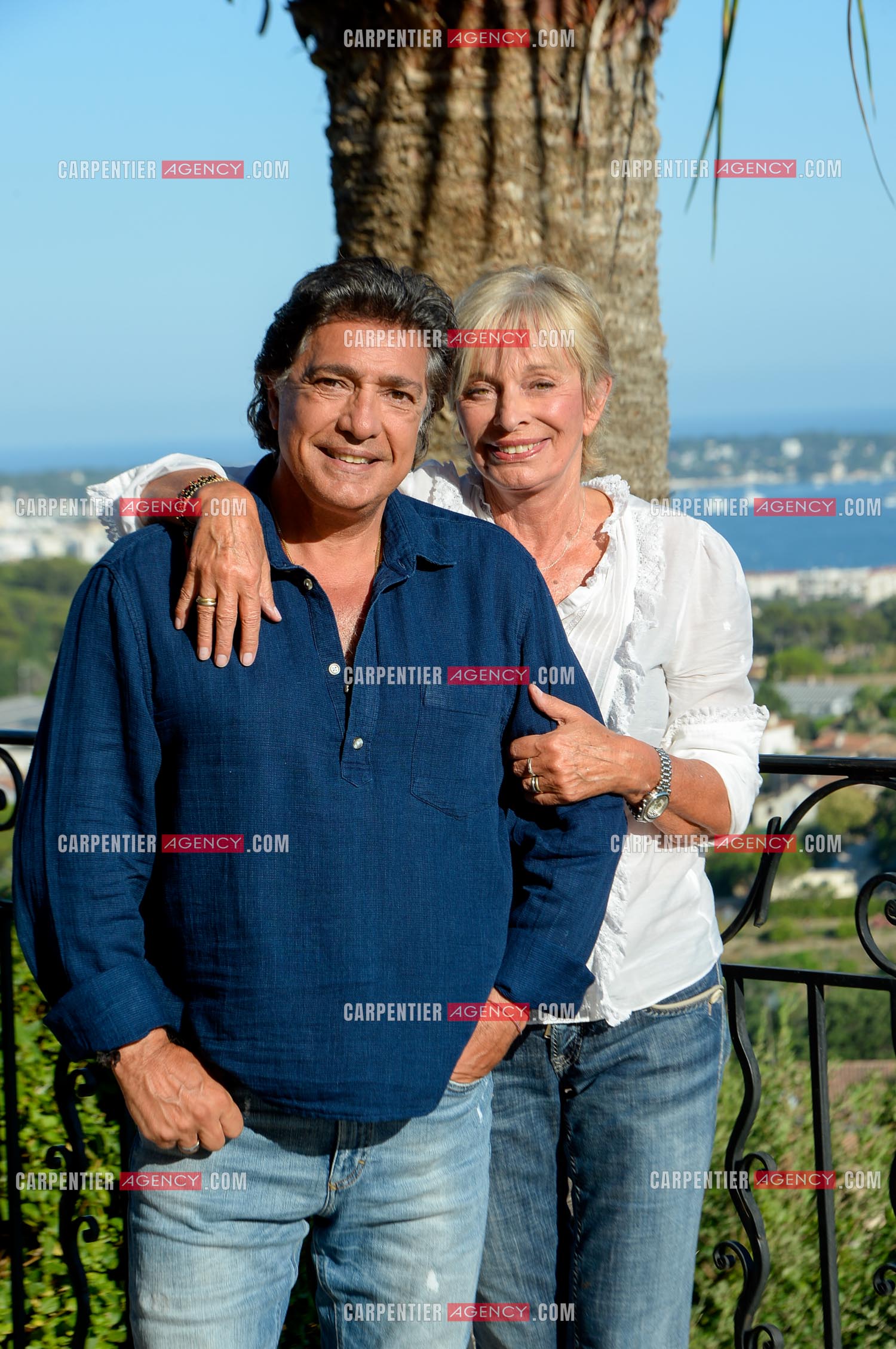 Le chanteur Frédéric François et sa femme Monique lors de leurs  vacances dans leur résidence secondaire d'Antibes. ( Exclusif )