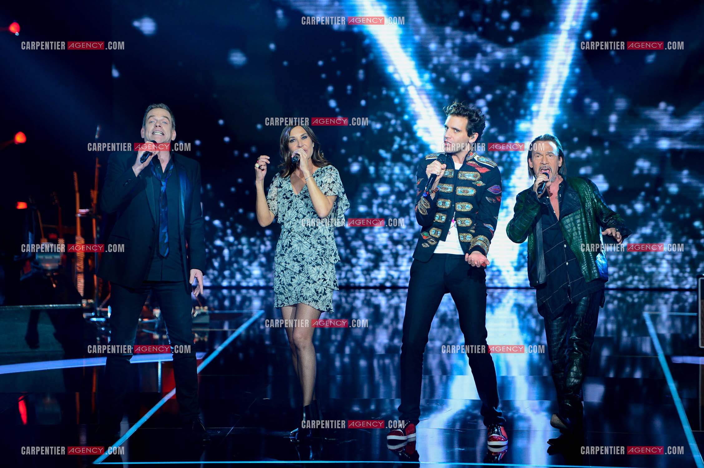 Les quatre coachs Garou, Zazie, Mika et Florent Pagny   sur le plateau de l'émission THE VOICE. ( Exclusif )