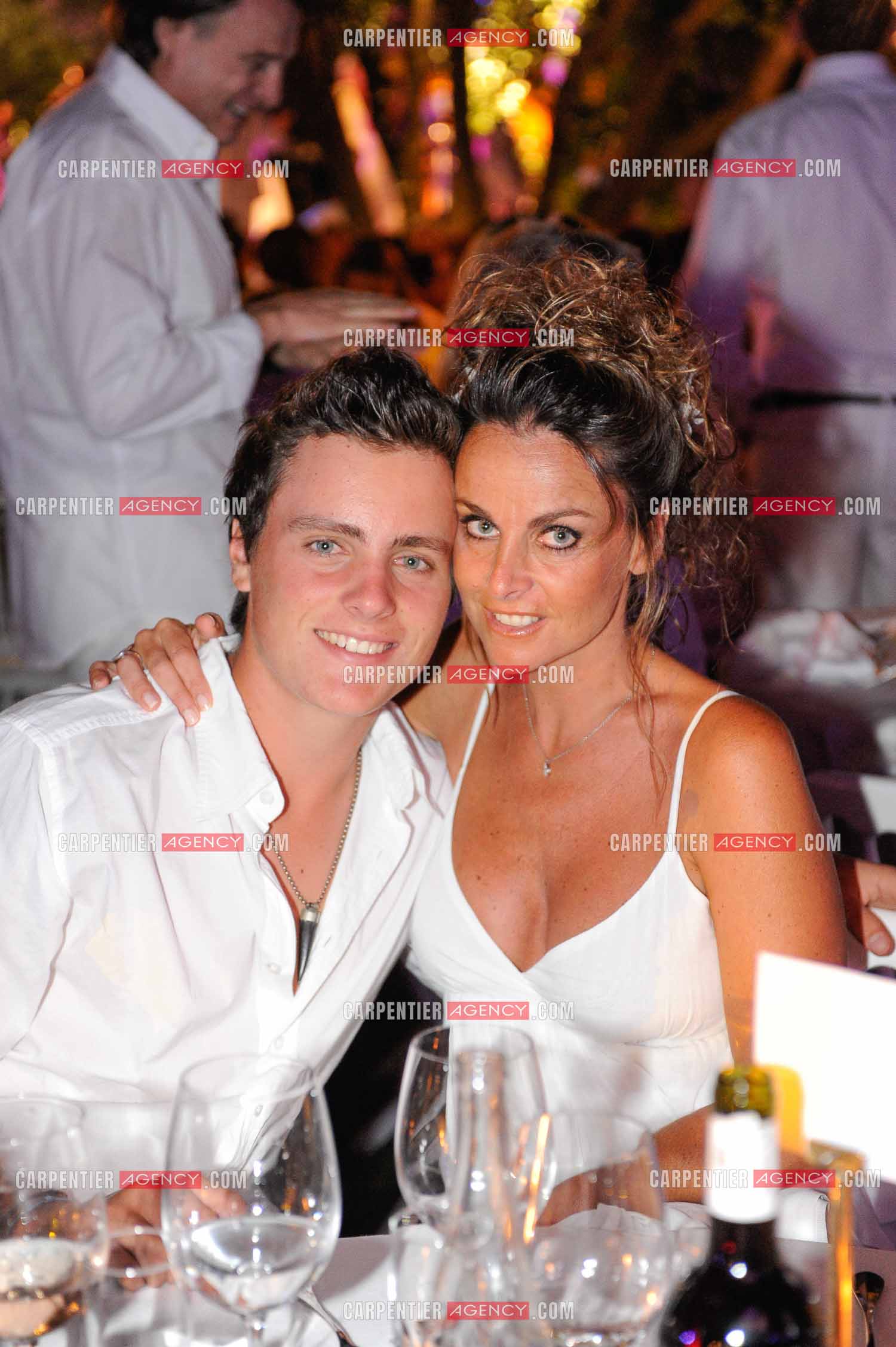 Coraline Ginola et son fils Andréa à la soirée Blanche de St Tropez.   ( Exclusif )