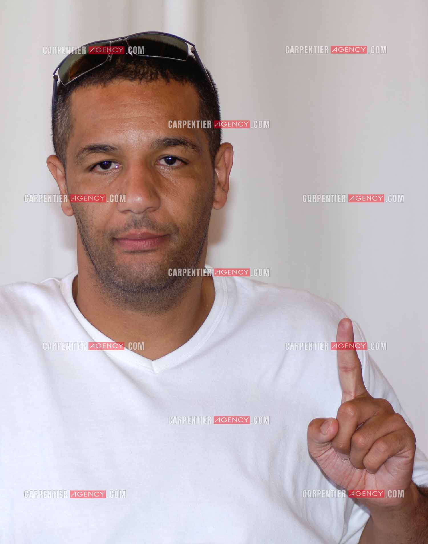 L'humoriste Cartouche lors de la soirée Blanche en 2006 à St Tropez.    ( Exclusif )