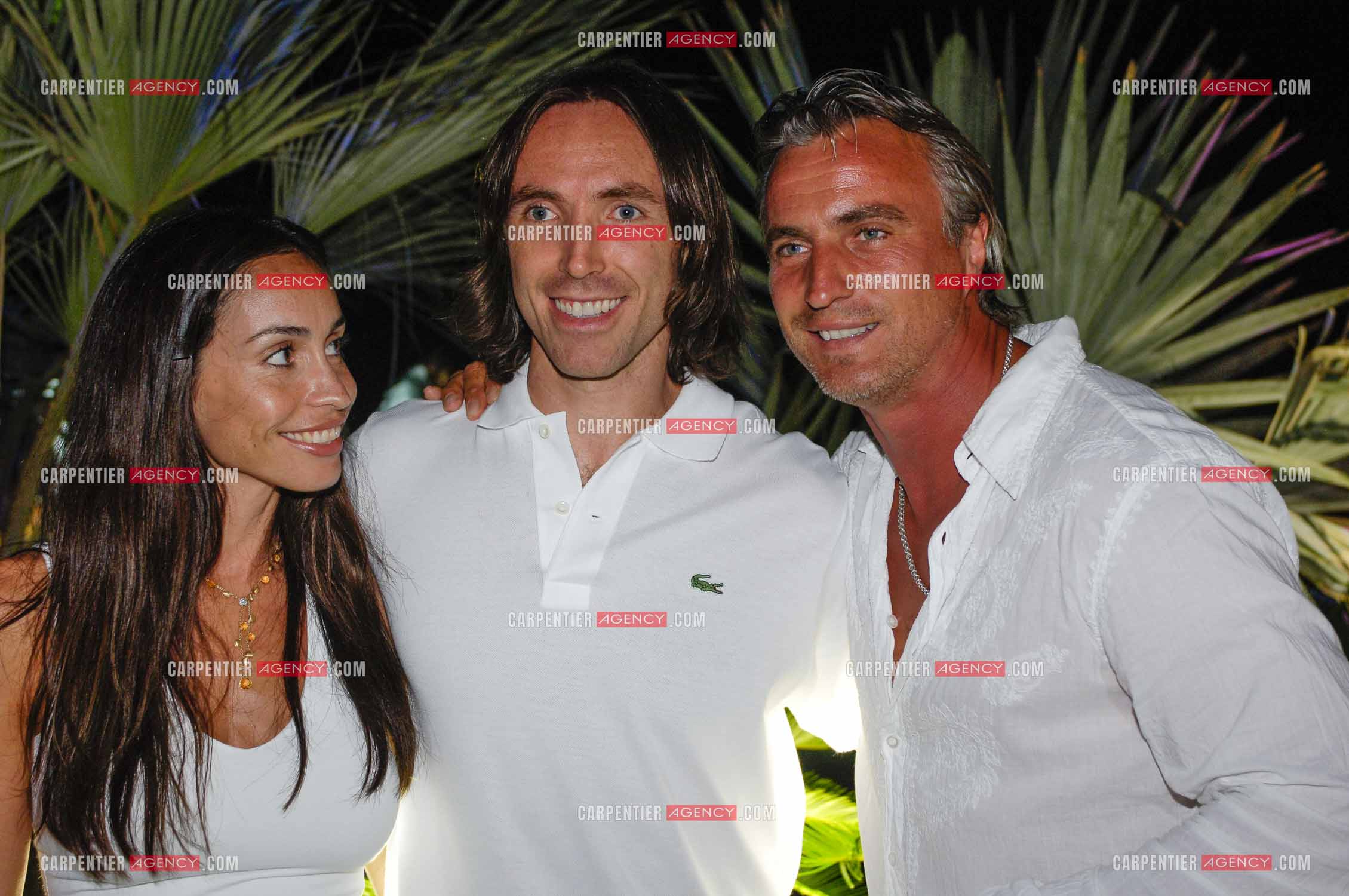 David Ginola et Steve Nash l'entraîneur en chef des Nets de Brooklyn, au sein de la National Basketball Association (NBA) accompagné de sa femme.   ( Exclusif )
