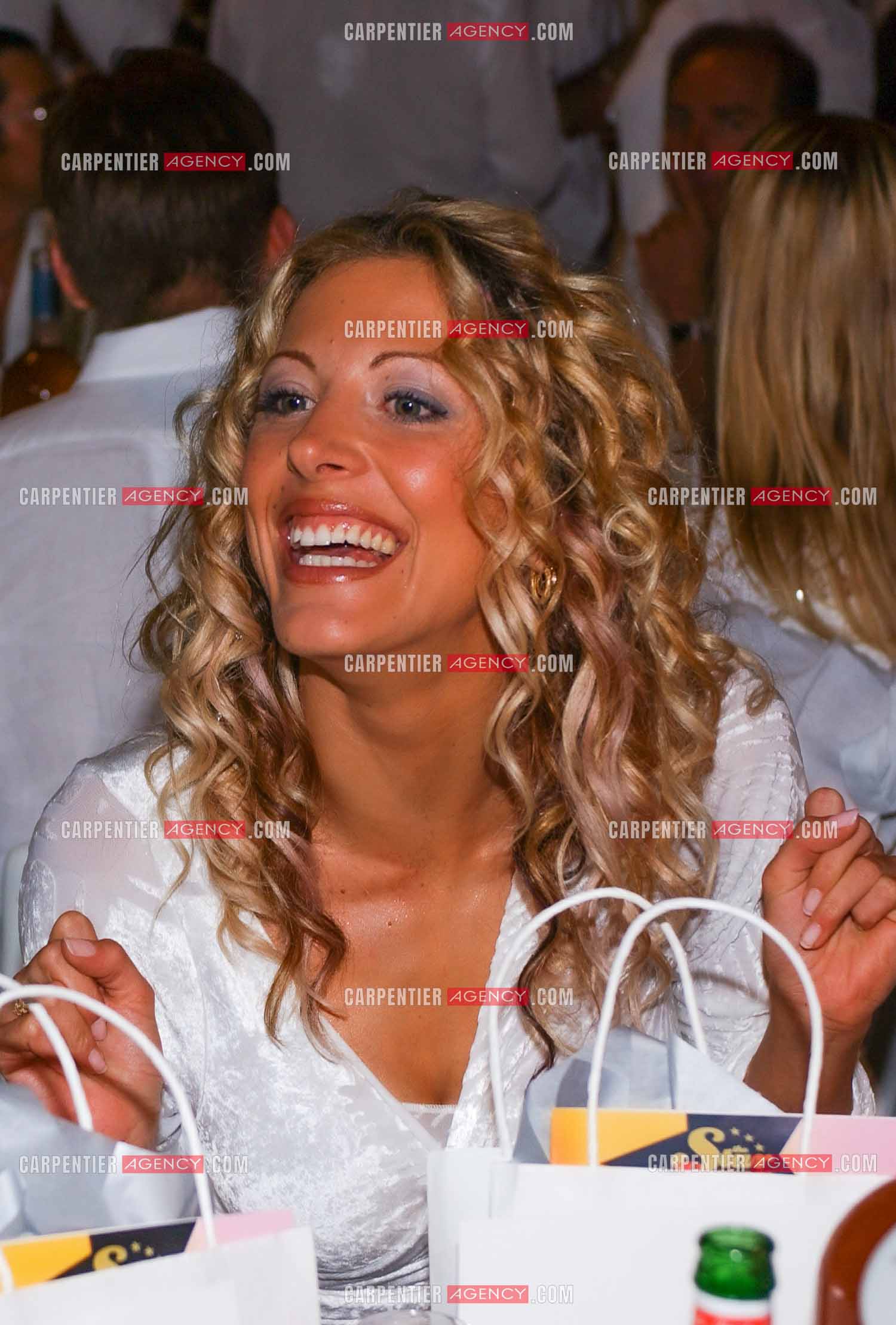 Loana Petrucciani dit Loana invitée a la soirée blanche en 2003.    ( Exclusif )