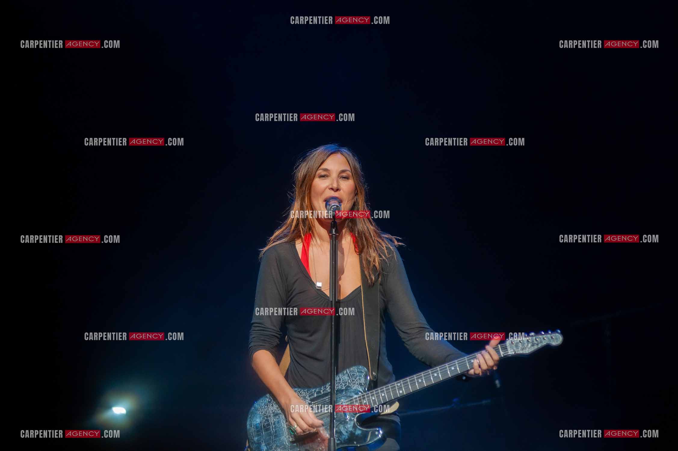 La chanteuse Isabelle Marie Anne de Truchis de Varennes dite Zazie en concert au Zénith de Paris “ CONCERT POUR LA PLANETE “le 03 Sept 2008.   ( Exclusif )
