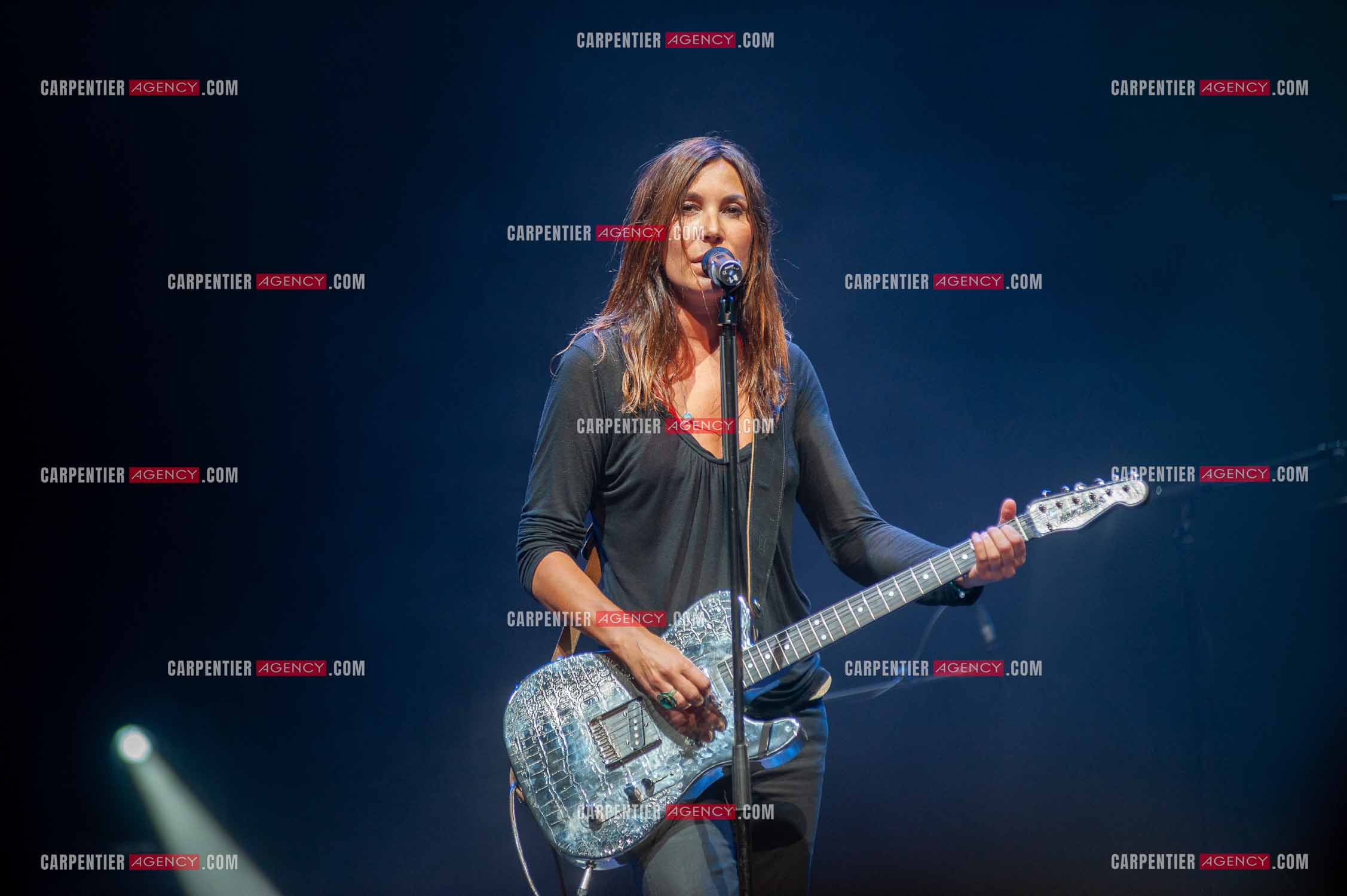 La chanteuse Isabelle Marie Anne de Truchis de Varennes dite Zazie en concert au Zénith de Paris “ CONCERT POUR LA PLANETE “le 03 Sept 2008.   ( Exclusif )