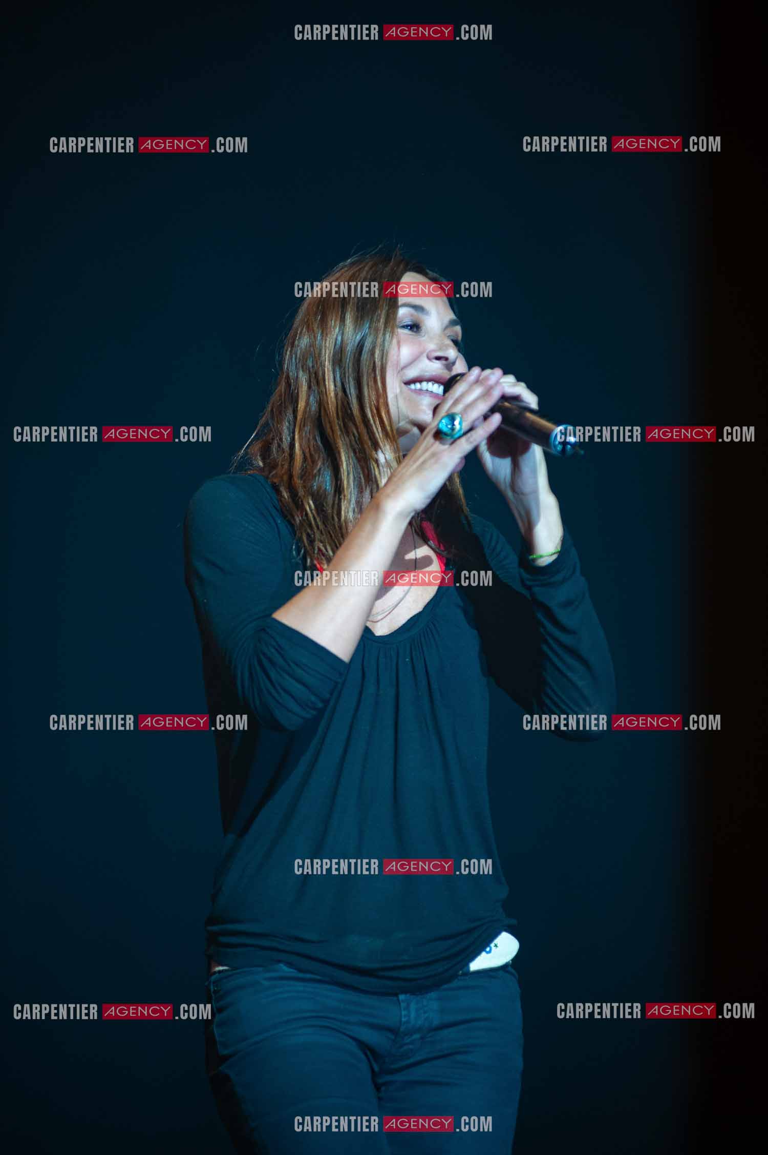 La chanteuse Isabelle Marie Anne de Truchis de Varennes dite Zazie en concert au Zénith de Paris “ CONCERT POUR LA PLANETE “le 03 Sept 2008.   ( Exclusif )