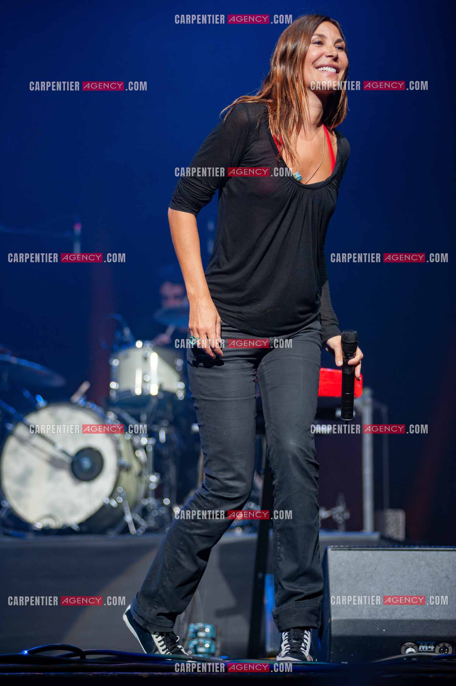 La chanteuse Isabelle Marie Anne de Truchis de Varennes dite Zazie en concert au Zénith de Paris “ CONCERT POUR LA PLANETE “le 03 Sept 2008.   ( Exclusif )
