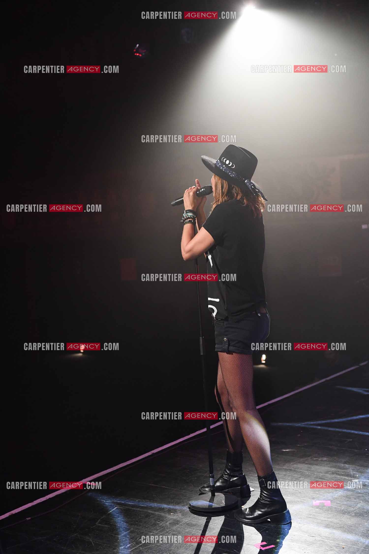 Concert au TRIANON “ POP-ROCK LIVE “ organisé par RTL2 le 05 Octobre 2018 à Paris. La chanteuse Zazie lors des répétitions.                                   ( Exclusif )                                Collection complète sur le site www.carpentieragency.com