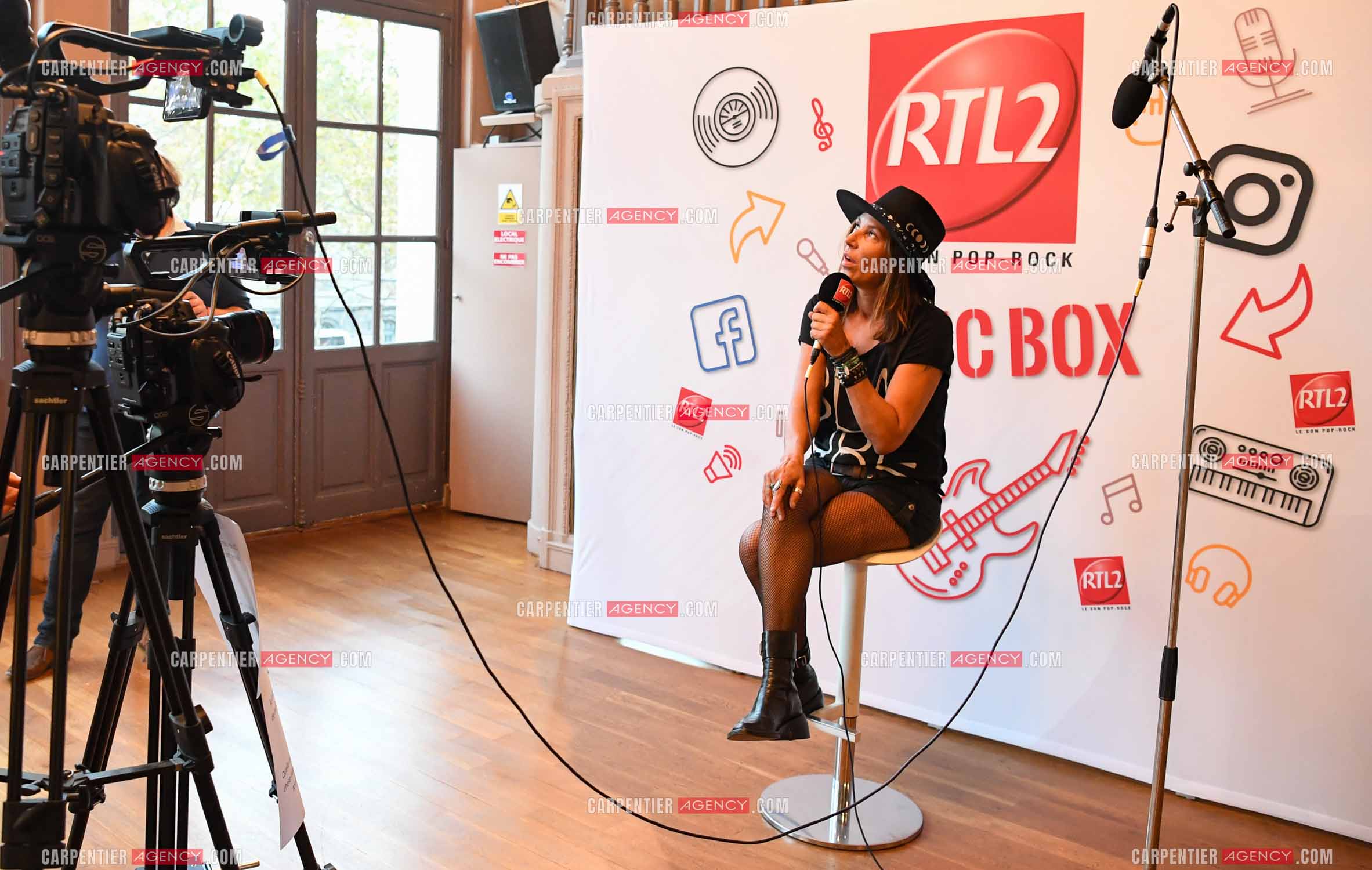 Concert au TRIANON “ POP-ROCK LIVE “ organisé par RTL2 le 05 Octobre 2018 à Paris. La chanteuse Zazie.                                   ( Exclusif )                                Collection complète sur le site www.carpentieragency.com