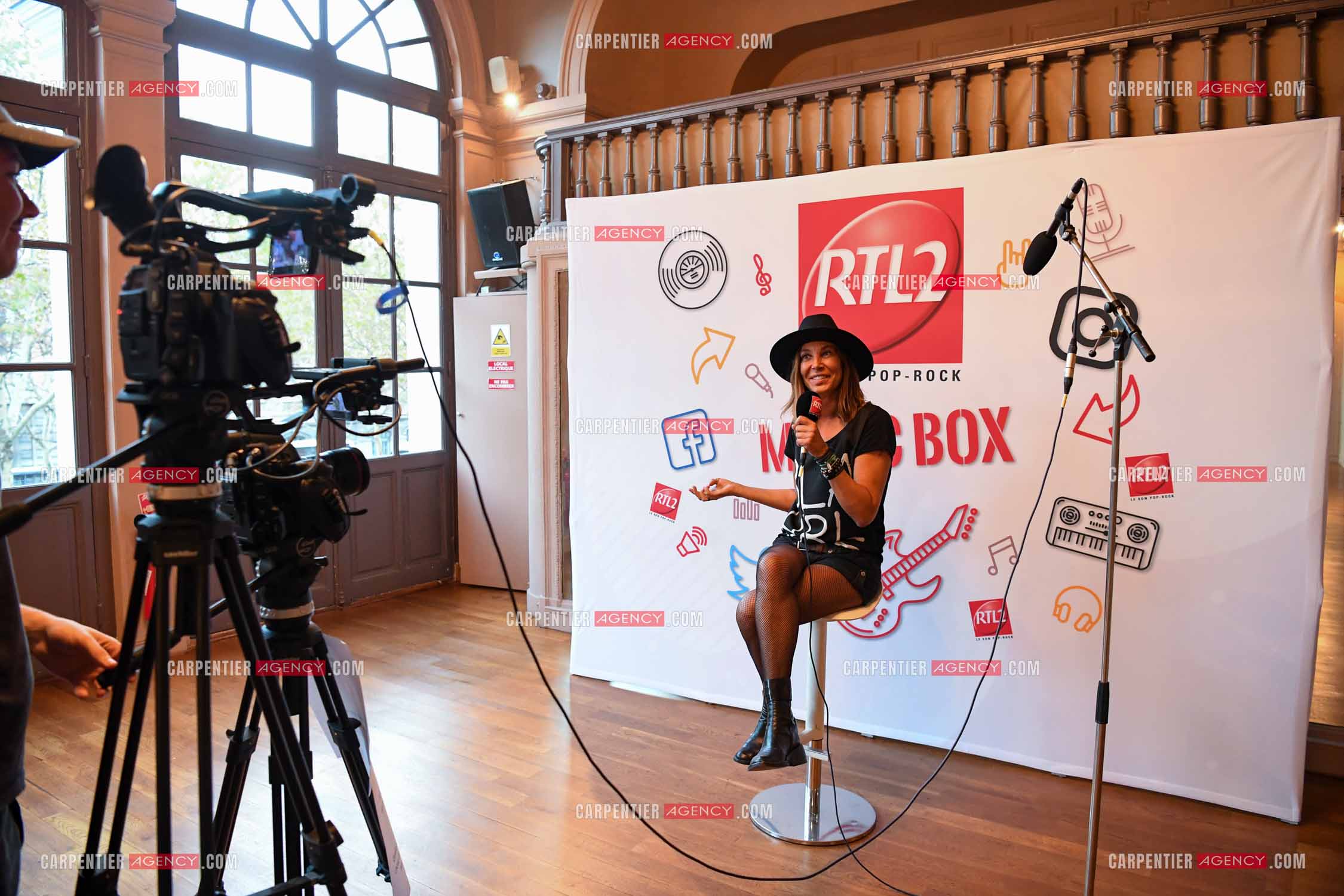 Concert au TRIANON “ POP-ROCK LIVE “ organisé par RTL2 le 05 Octobre 2018 à Paris. La chanteuse Zazie.                                   ( Exclusif )                                Collection complète sur le site www.carpentieragency.com