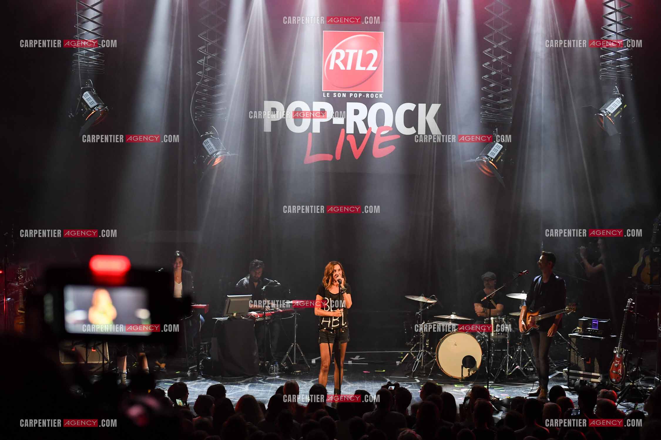 Concert au TRIANON “ POP-ROCK LIVE “ organisé par RTL2 le 05 Octobre 2018 à Paris. La chanteuse Zazie.    ( Exclusif )