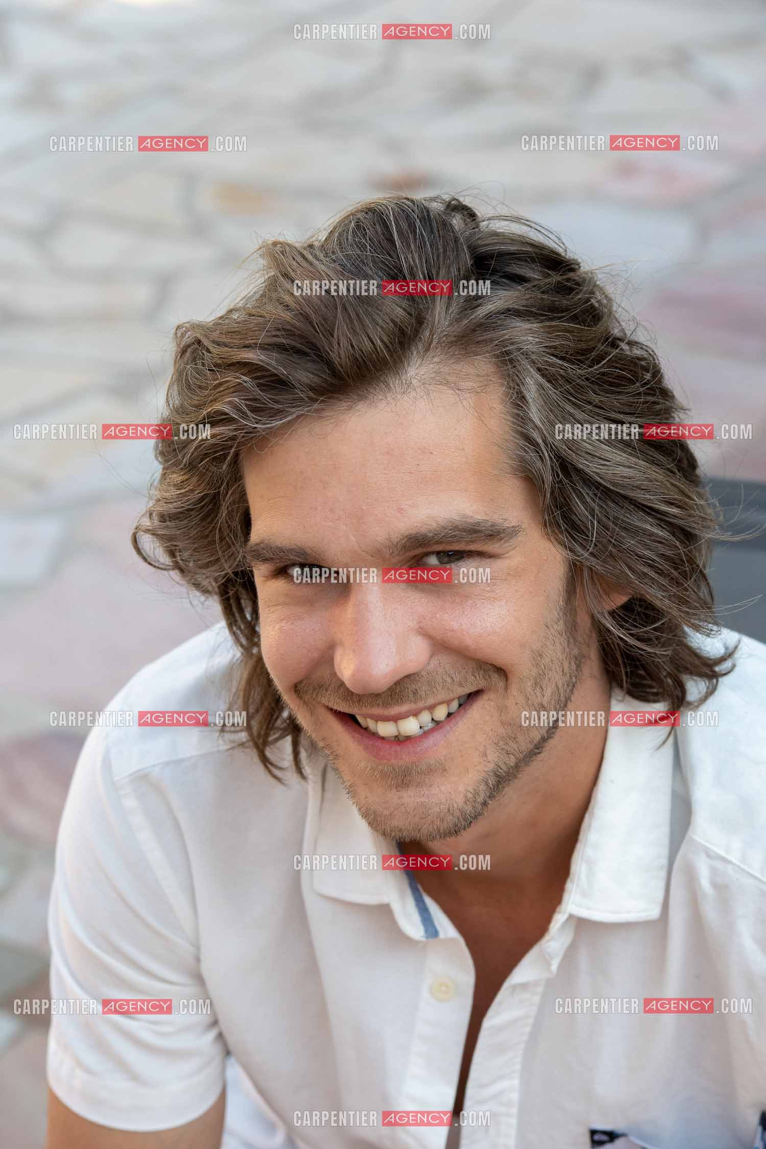 Portrait du ténor Amaury Vassili lors de ses vacances d'été a Toulon dans le Var.  ( Exclusif )