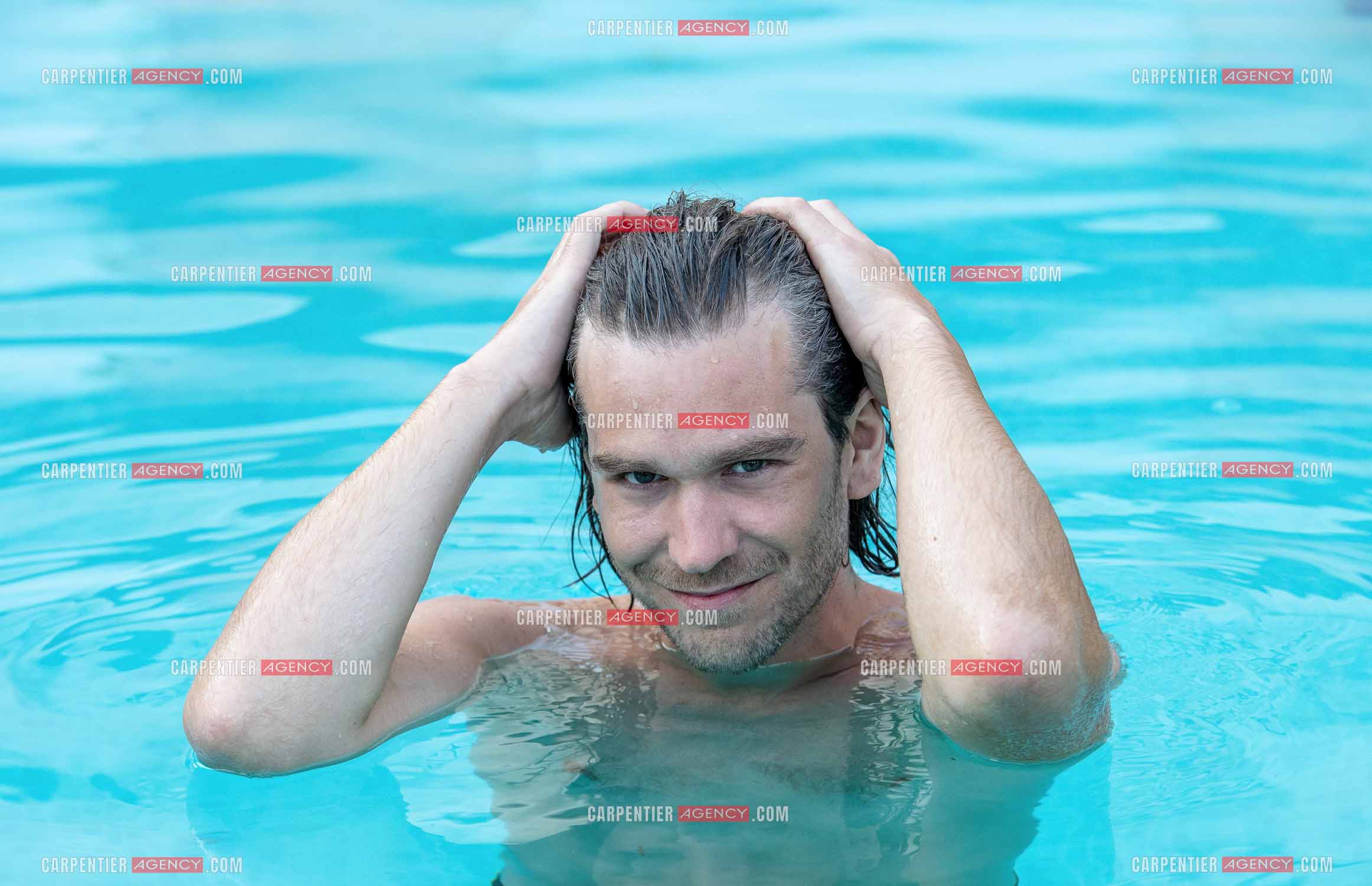 Le ténor Amaury Vassili lors de ses vacances d'été a Toulon dans le Var.  ( Exclusif )