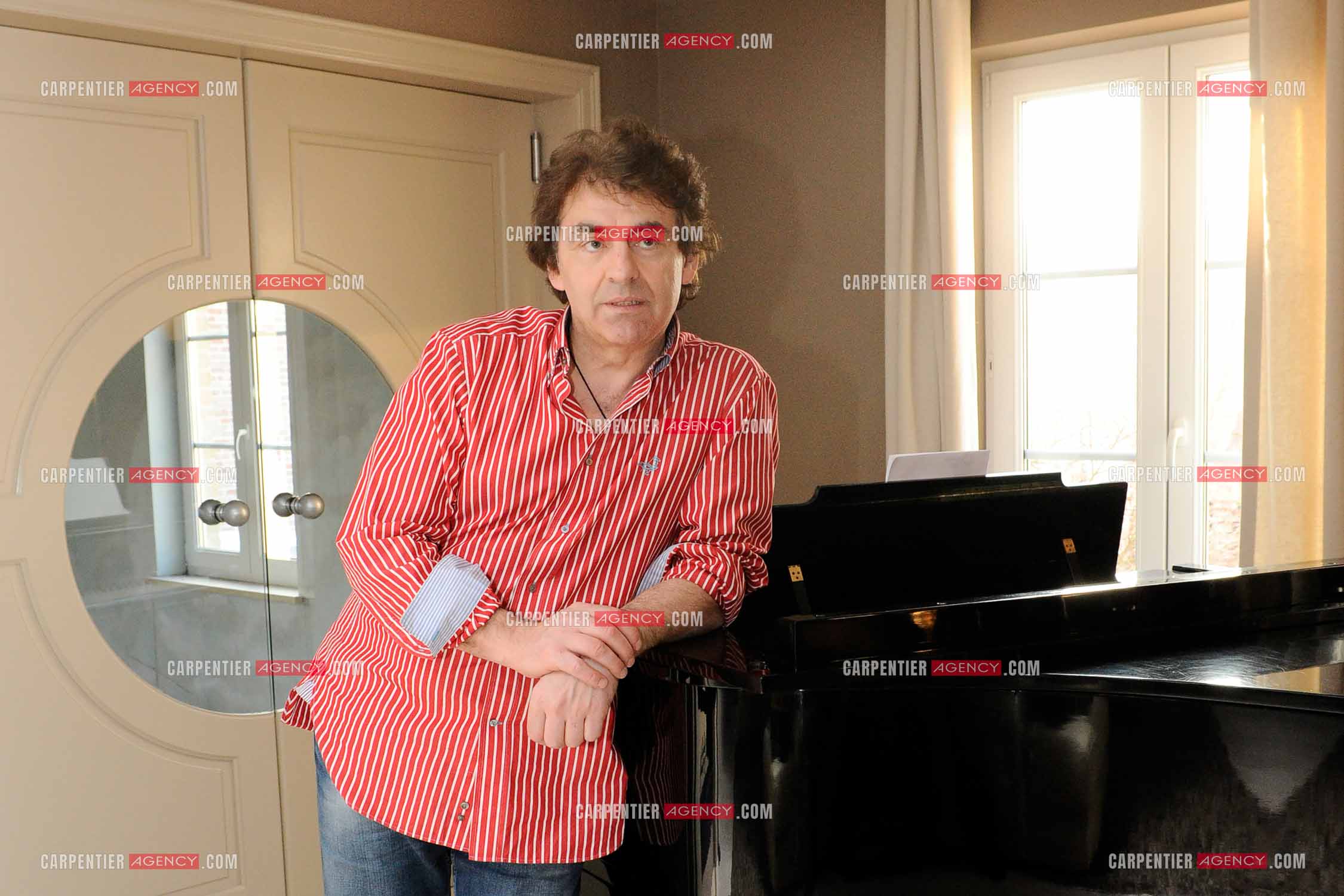 Le chanteur Claude Barzotti chez lui en Belgique en 2011.         ( Exclusif )