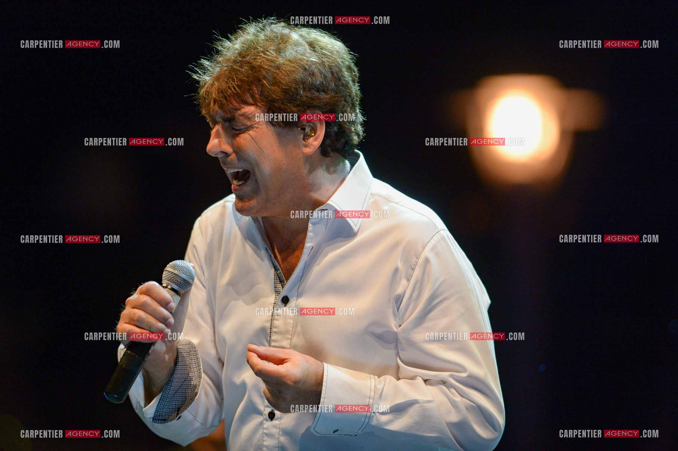 Le chanteur Claude Barzotti lors d'un concert a Bandol en 2013.         ( Exclusif )
