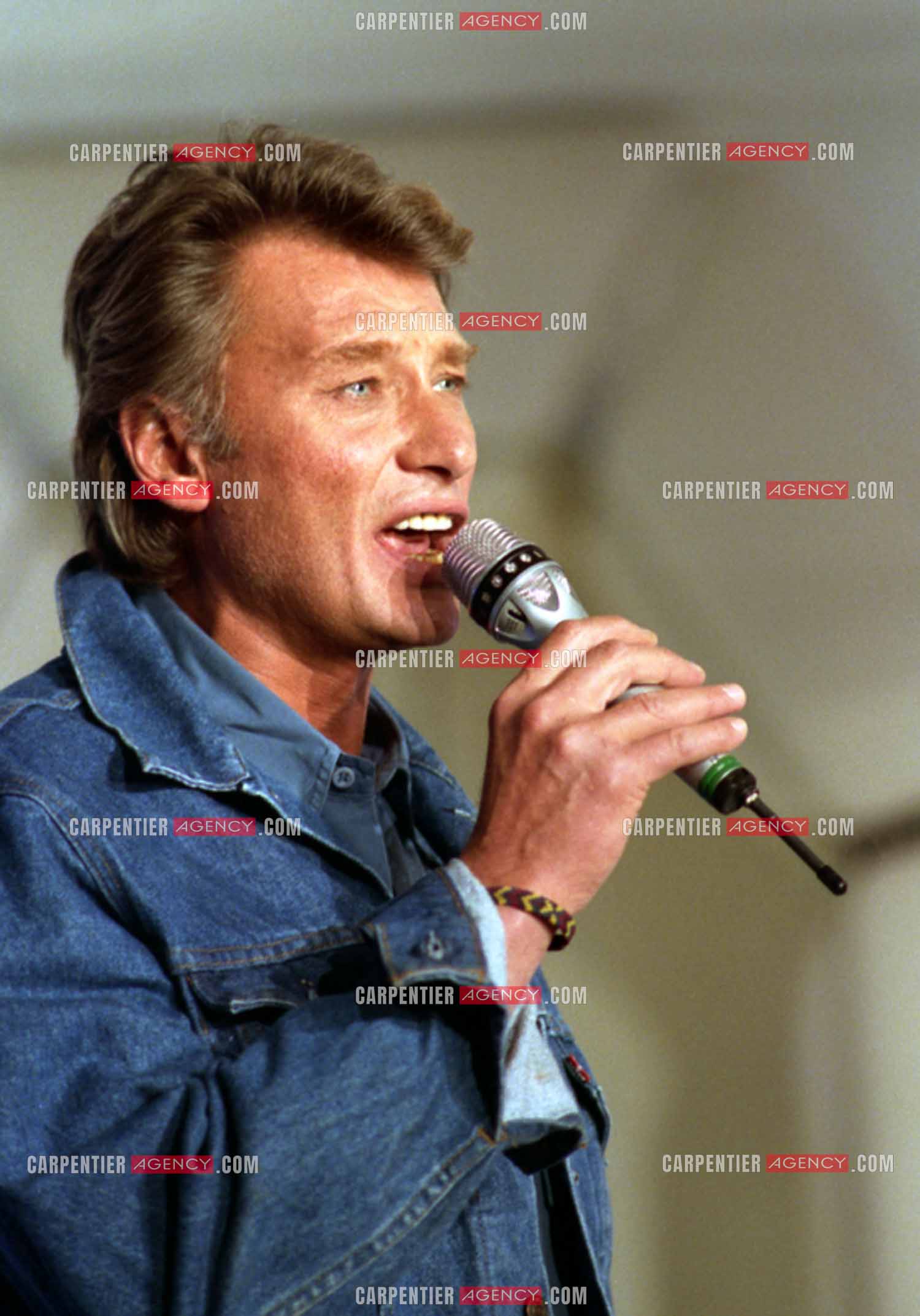 Photo J-HAL-1987-870481