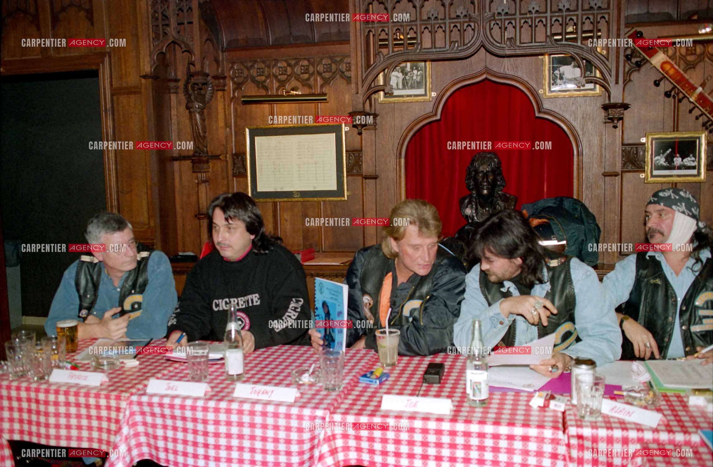 Photo J-HAL-1992-804047