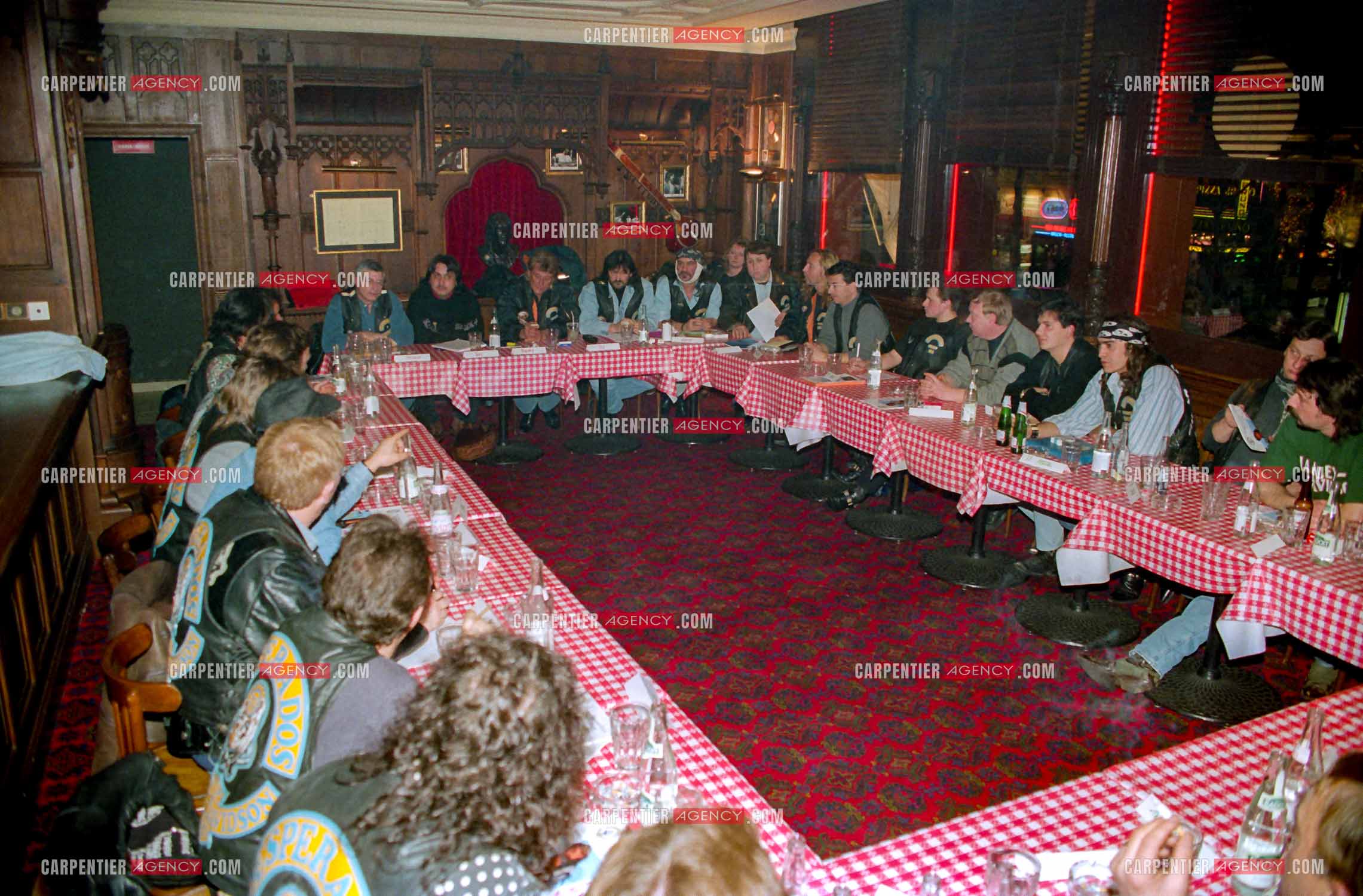Photo J-HAL-1992-804051
