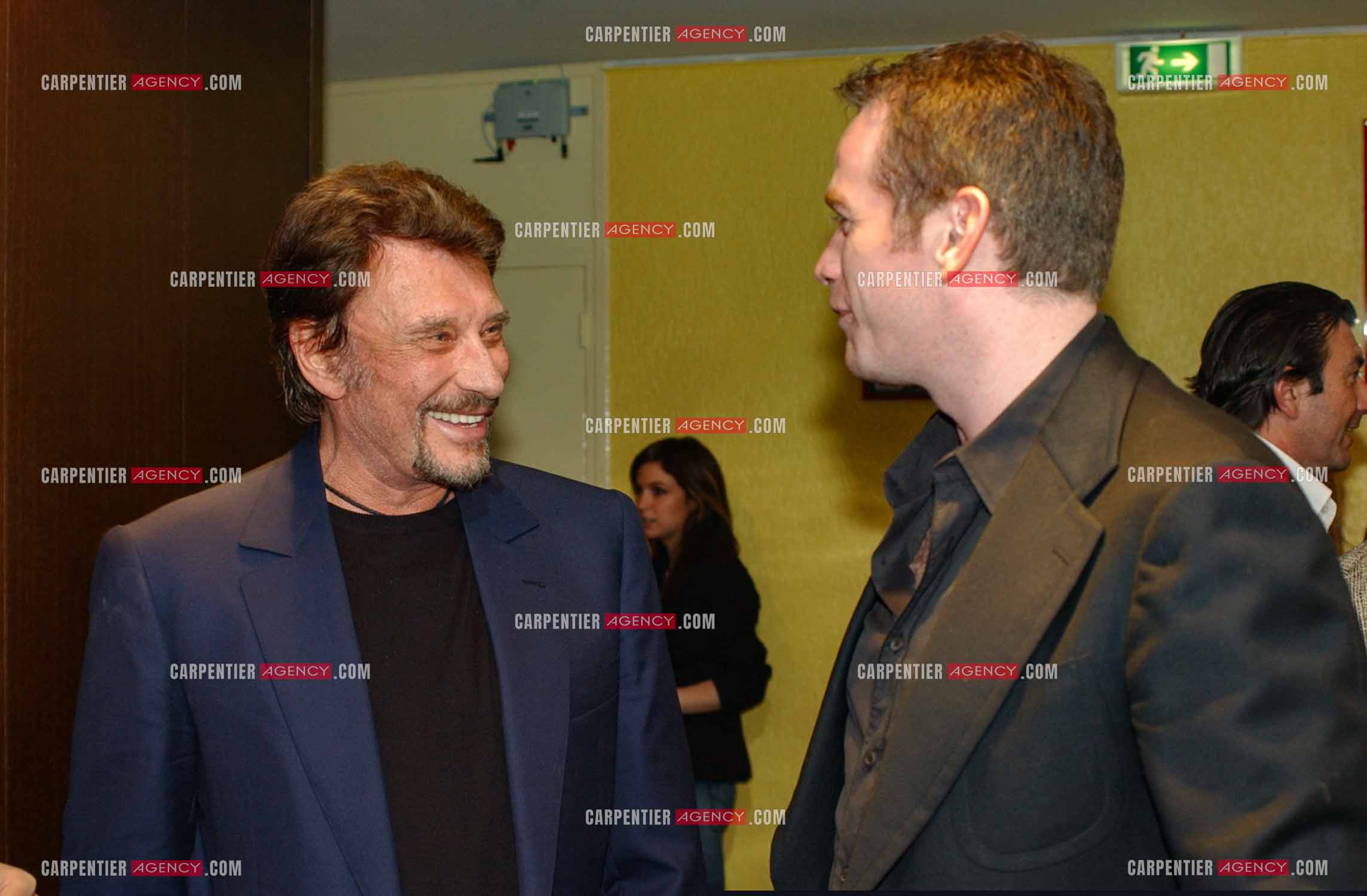 Générale de la comédie musicale “ DON JUAN “ au Palais des Congrès de Paris le 02 Mars 2005. Johnny Hallyday et Garou.   ( Exclusif )