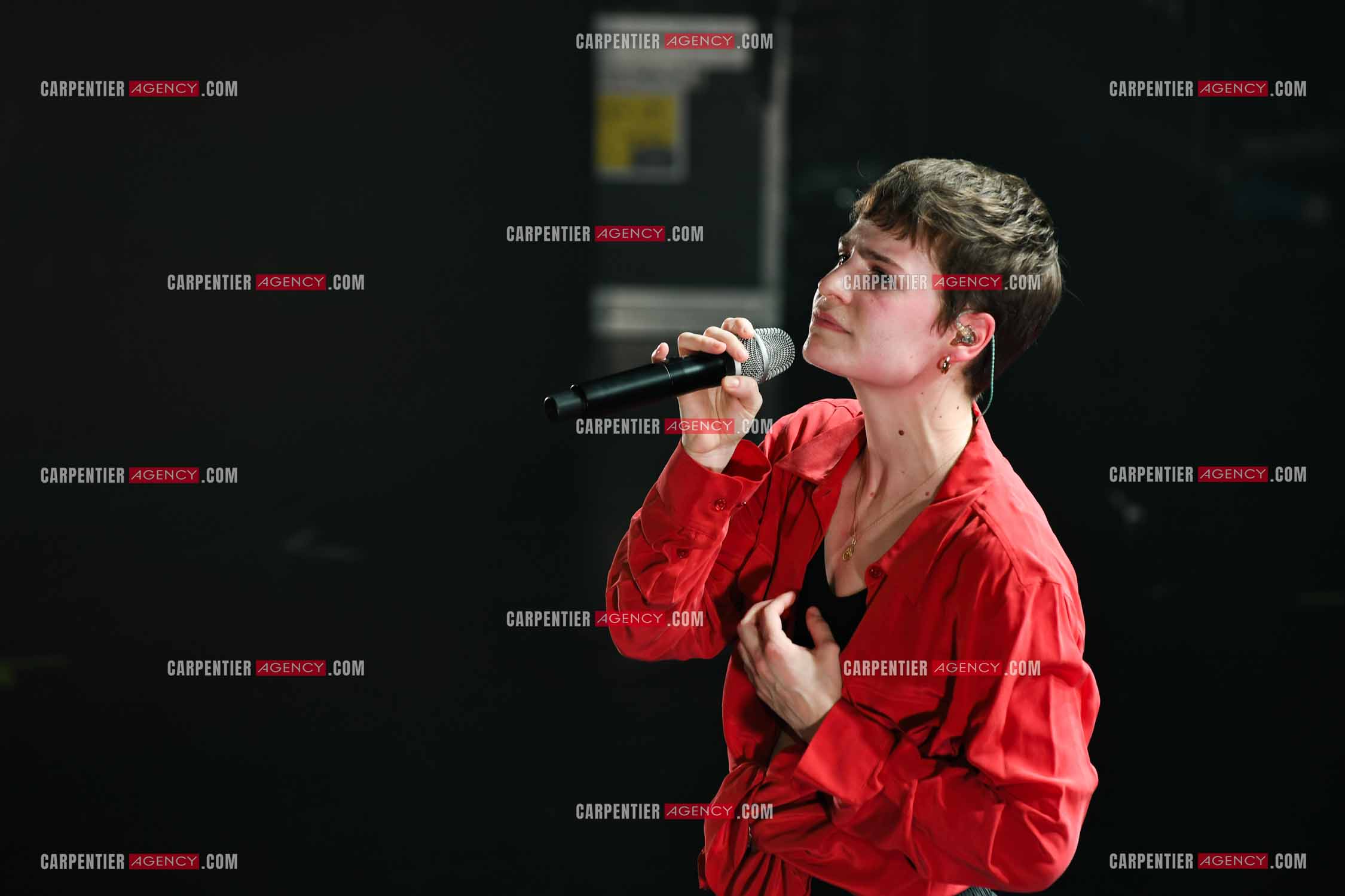 Concert au TRIANON “ POP-ROCK LIVE “ organisé par RTL2 le 05 Octobre 2018 à Paris. La chanteuse Christine and the Queens.   ( Exclusif )