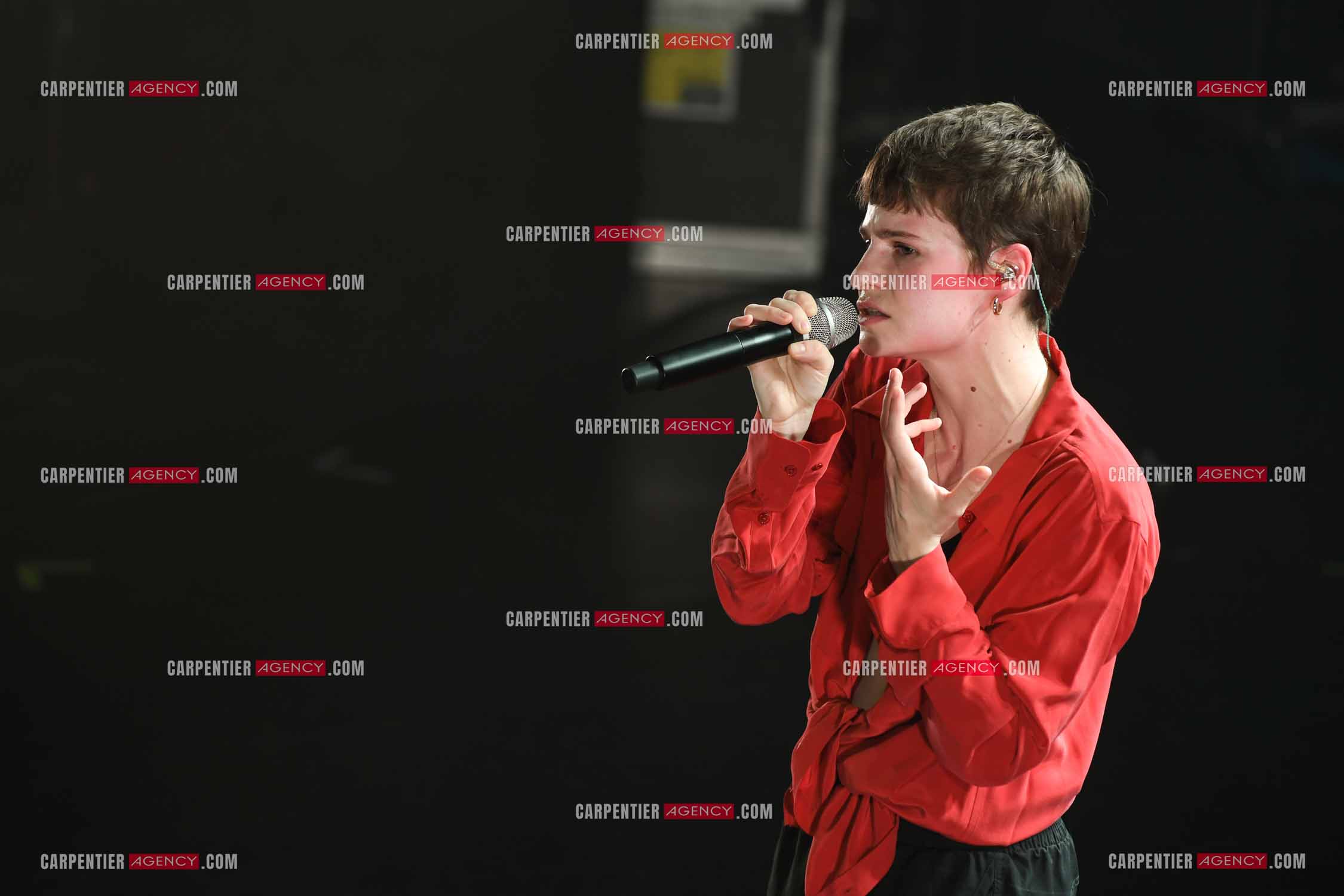 Concert au TRIANON “ POP-ROCK LIVE “ organisé par RTL2 le 05 Octobre 2018 à Paris. La chanteuse Christine and the Queens.   ( Exclusif )