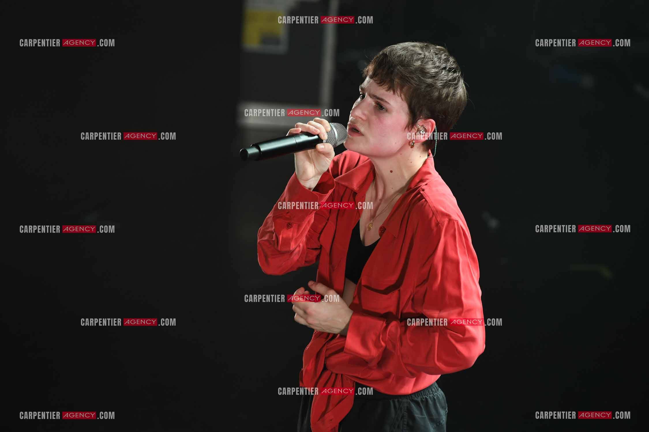 Concert au TRIANON “ POP-ROCK LIVE “ organisé par RTL2 le 05 Octobre 2018 à Paris. La chanteuse Christine and the Queens.   ( Exclusif )