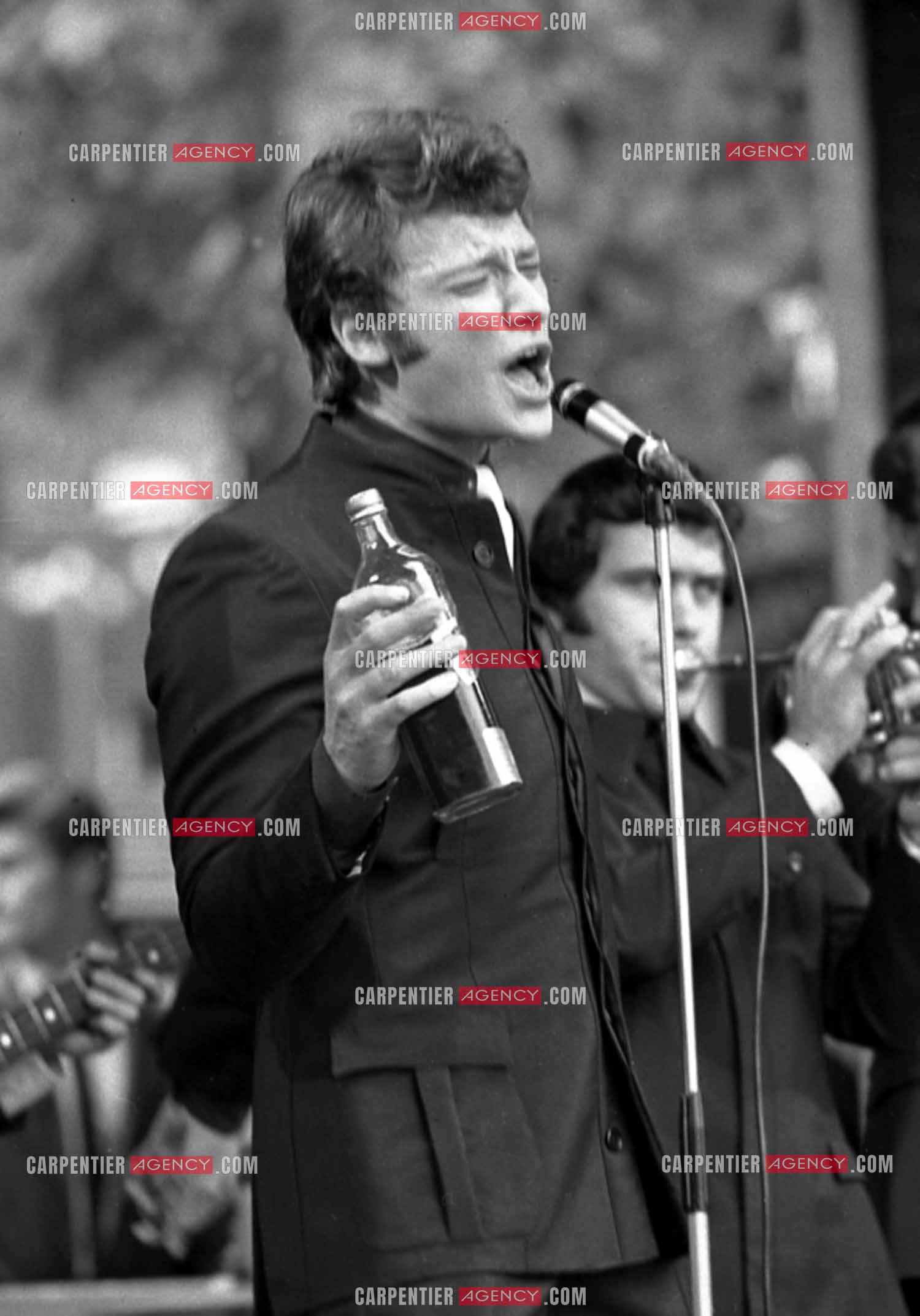 Photo J-HAL-1967-678110