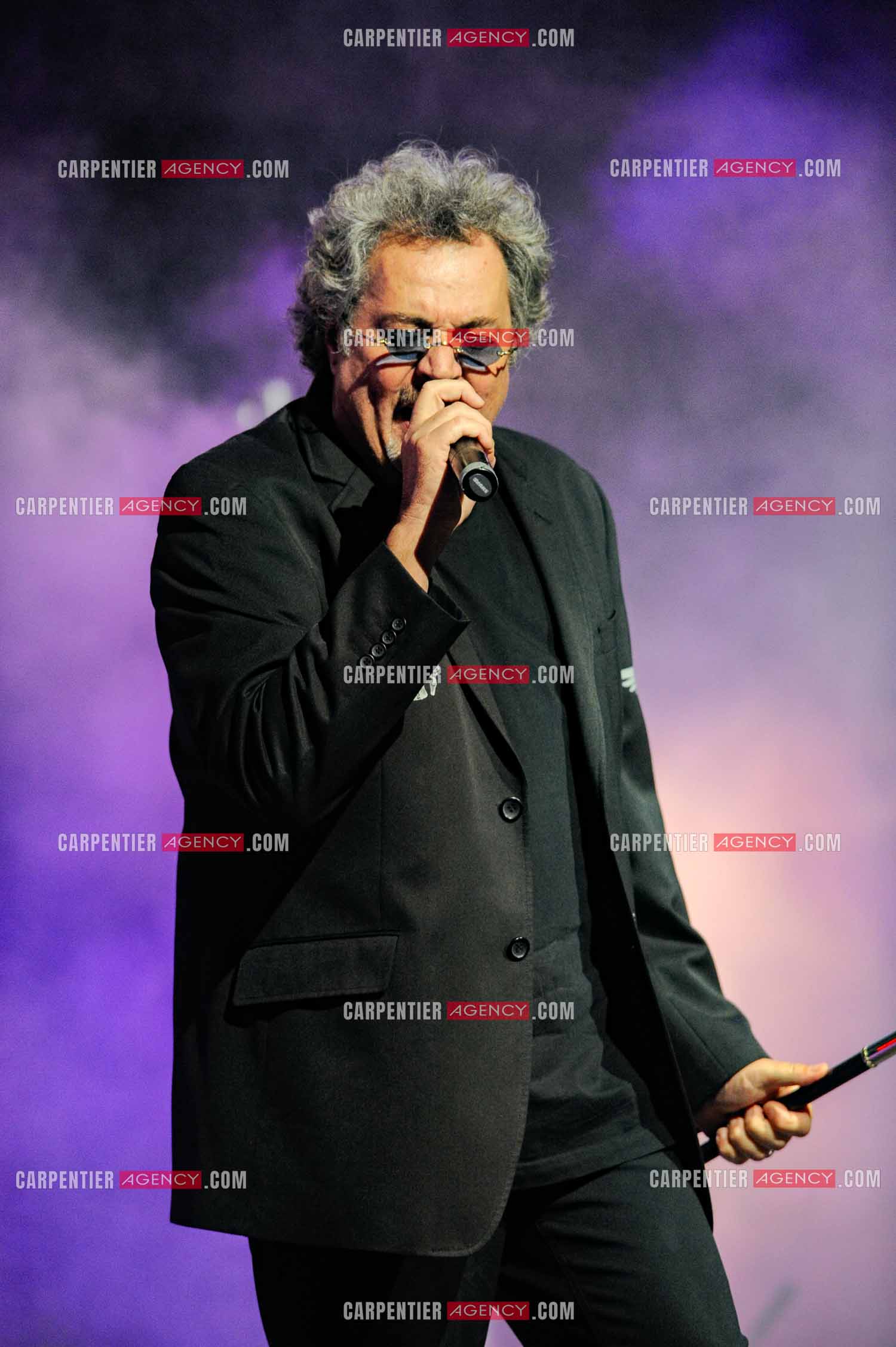Le chanteur Patrick Hernandez en concert en 2011.  ( Exclusif )