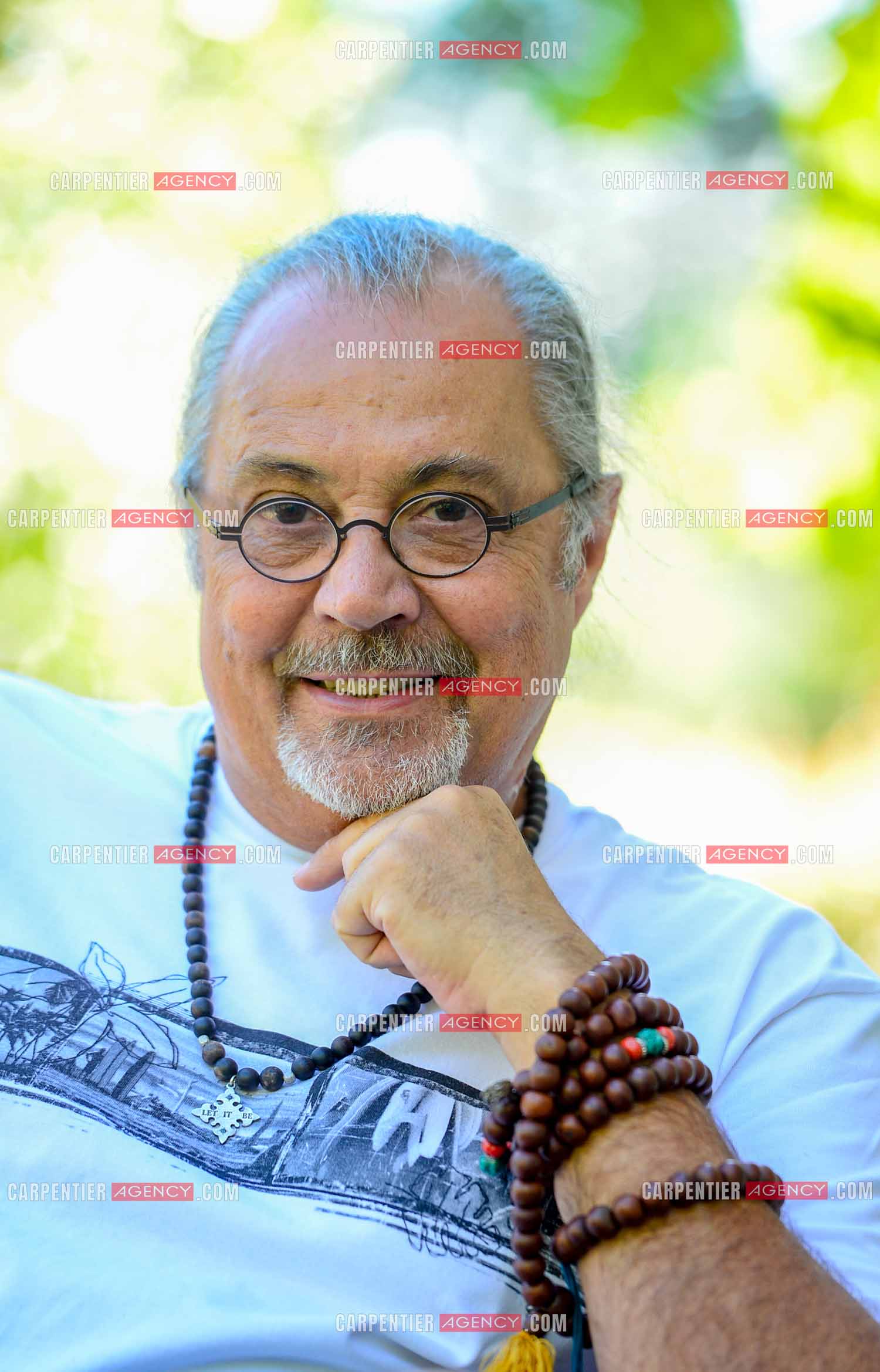 Le chanteur Patrick Hernandez dans sa propriété de L'île-sur-la-Sorgue en 2016.  ( Exclusif )
