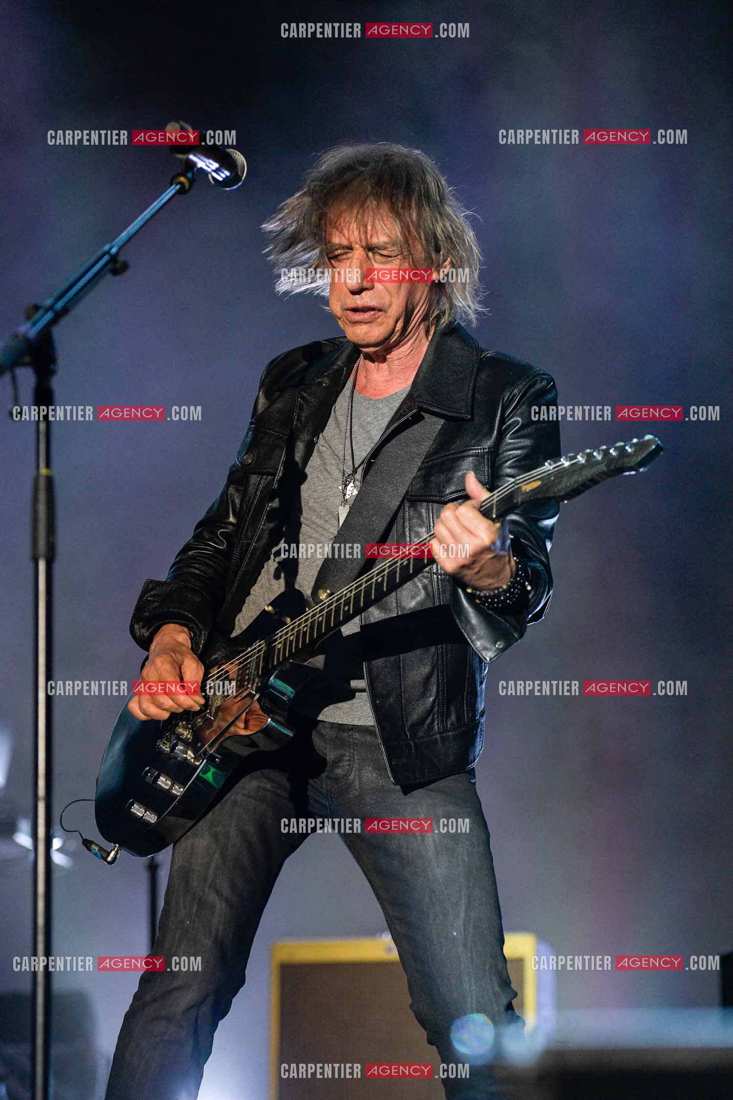 Le chanteur Jean-Louis Aubert  en concert pour le festival du château de Solliès-Pont en 2021.   ( Exclusif )