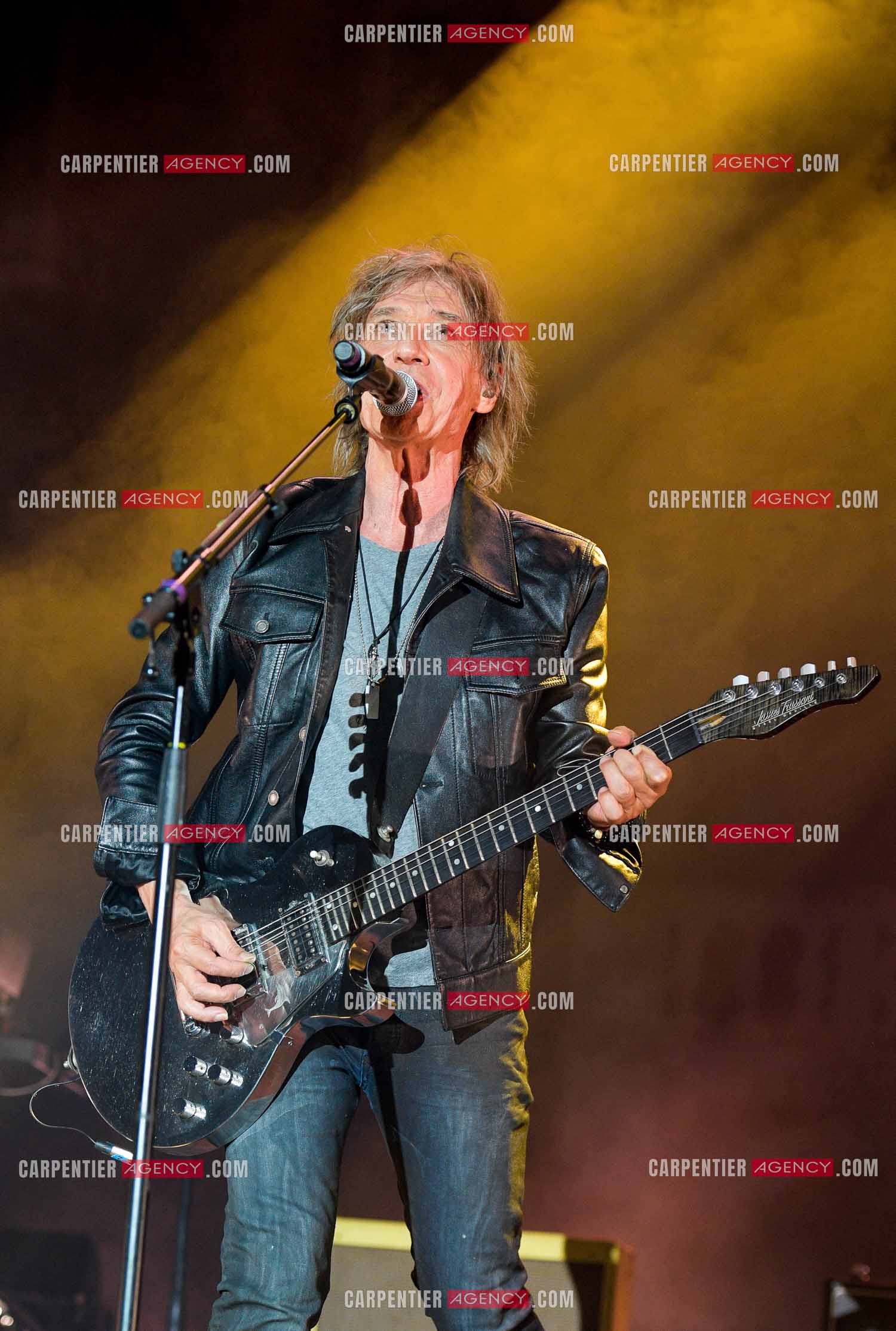 Le chanteur Jean-Louis Aubert  en concert pour le festival du château de Solliès-Pont en 2021.   ( Exclusif )