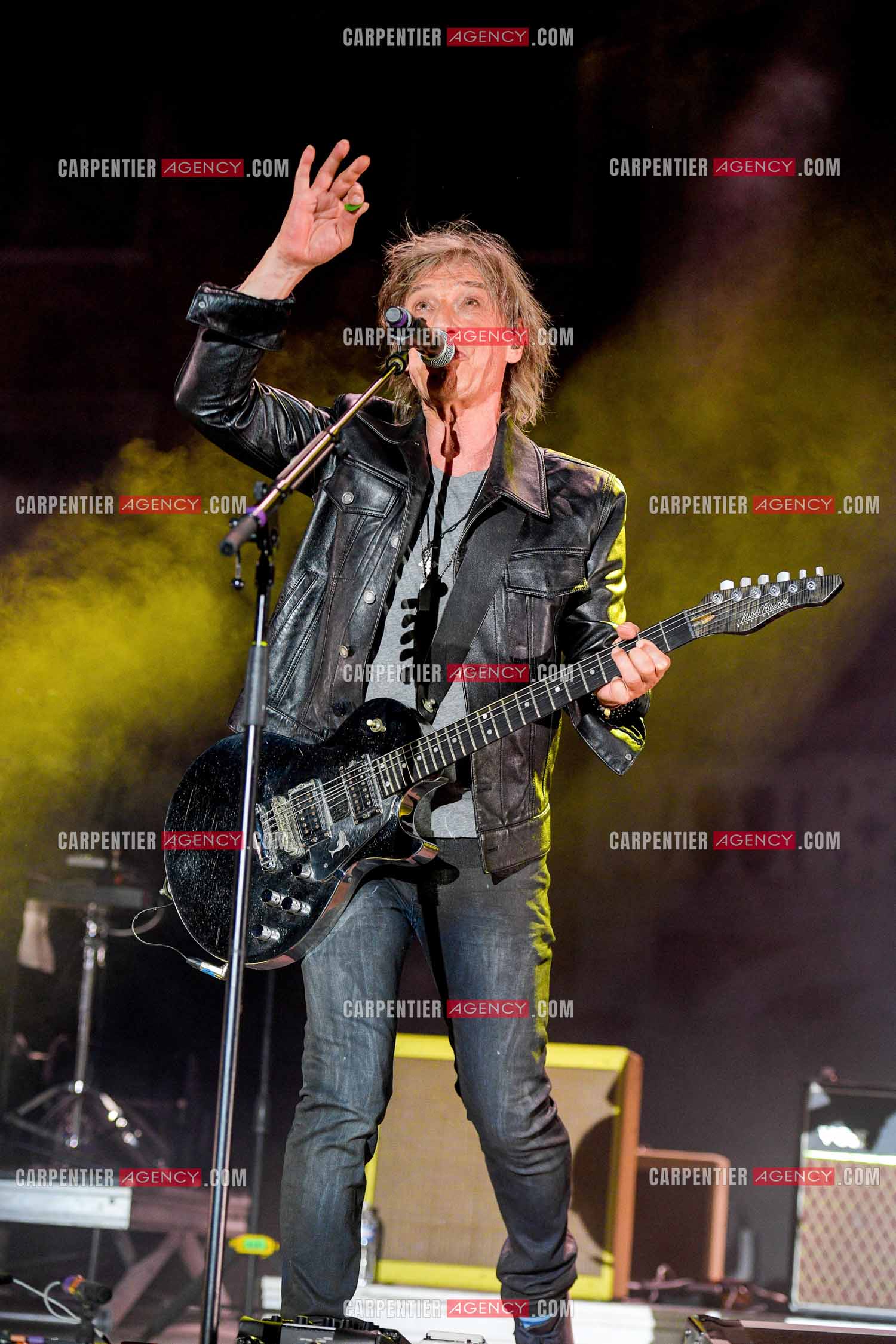 Le chanteur Jean-Louis Aubert  en concert pour le festival du château de Solliès-Pont en 2021.   ( Exclusif )