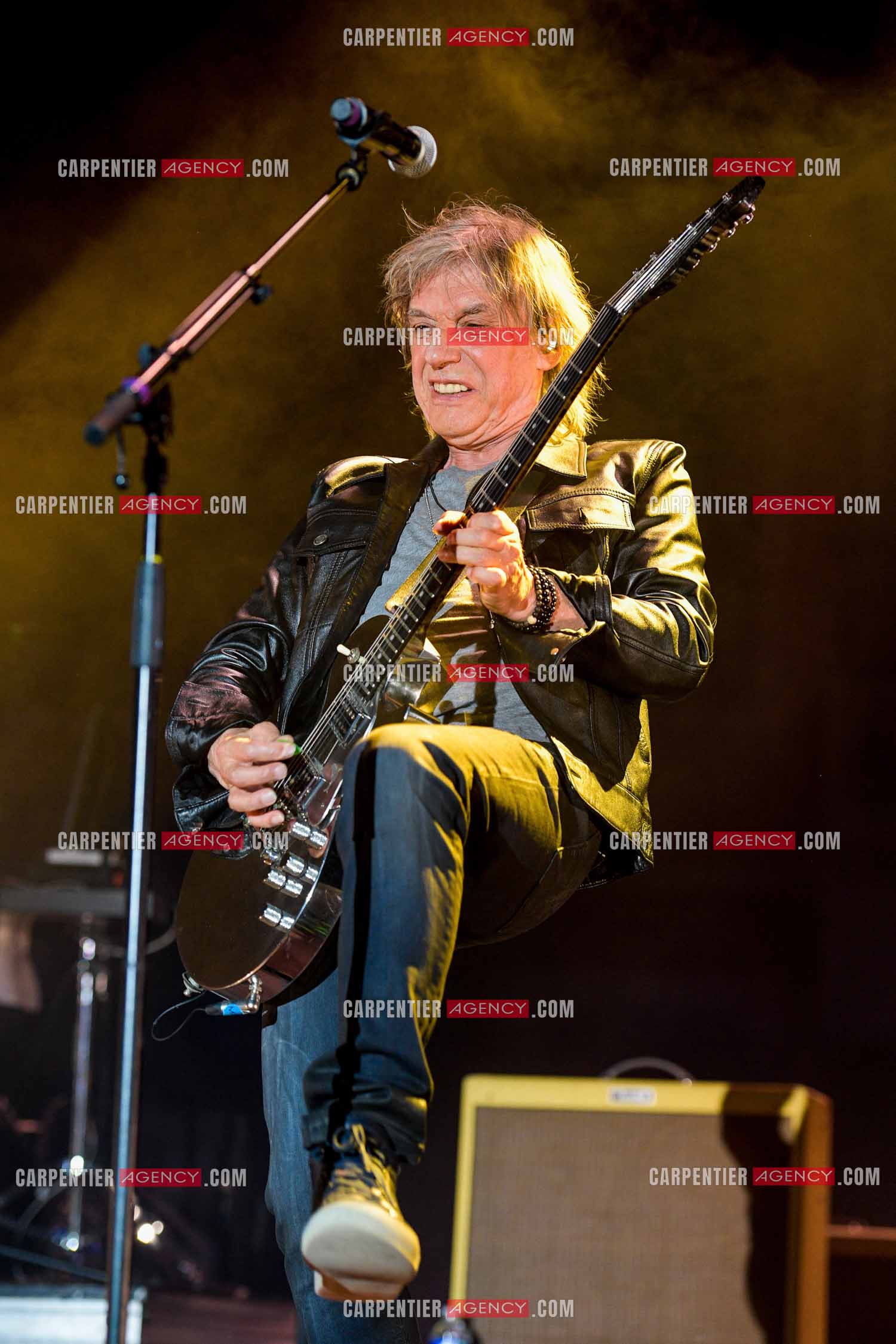 Le chanteur Jean-Louis Aubert  en concert pour le festival du château de Solliès-Pont en 2021.   ( Exclusif )