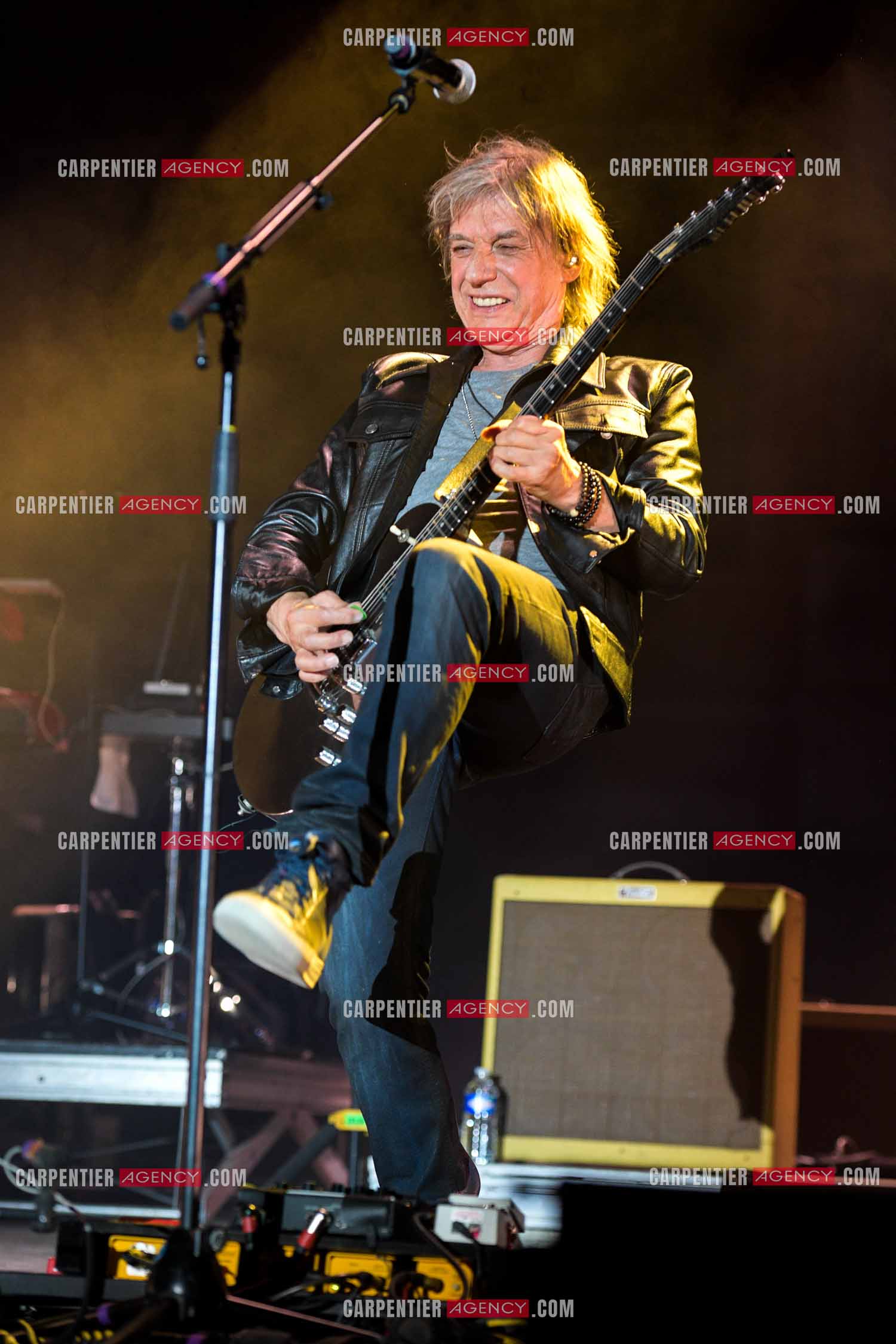 Le chanteur Jean-Louis Aubert  en concert pour le festival du château de Solliès-Pont en 2021.   ( Exclusif )
