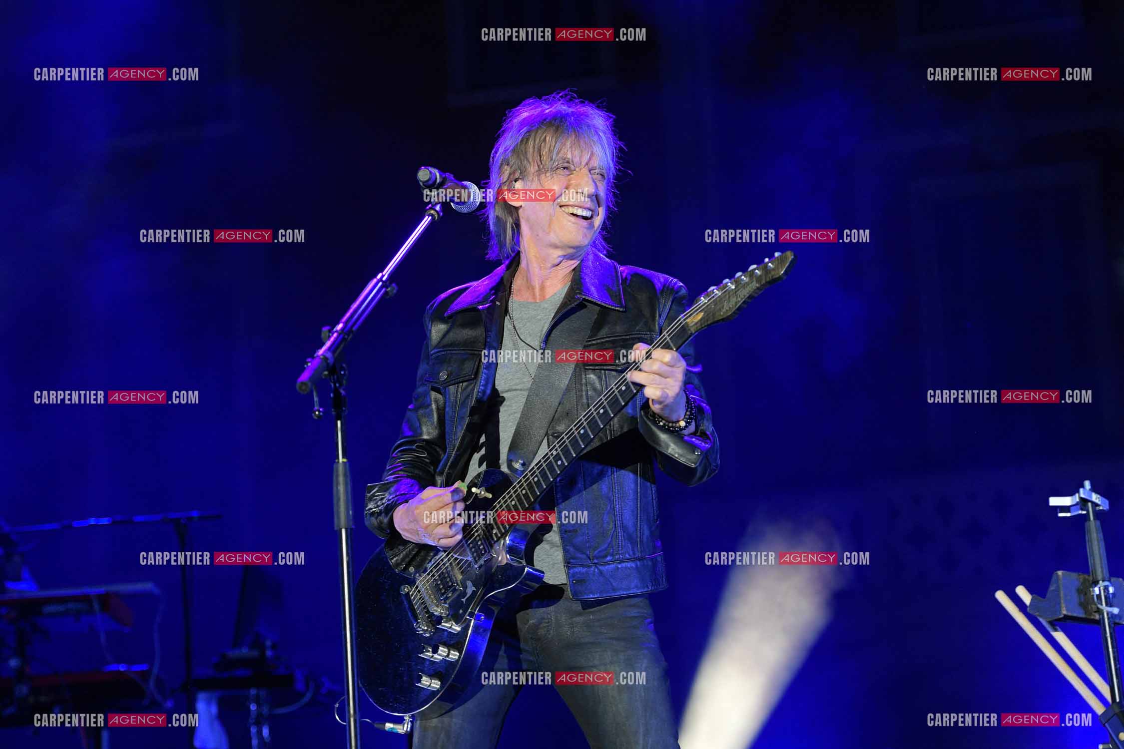 Le chanteur Jean-Louis Aubert  en concert pour le festival du château de Solliès-Pont en 2021.   ( Exclusif )