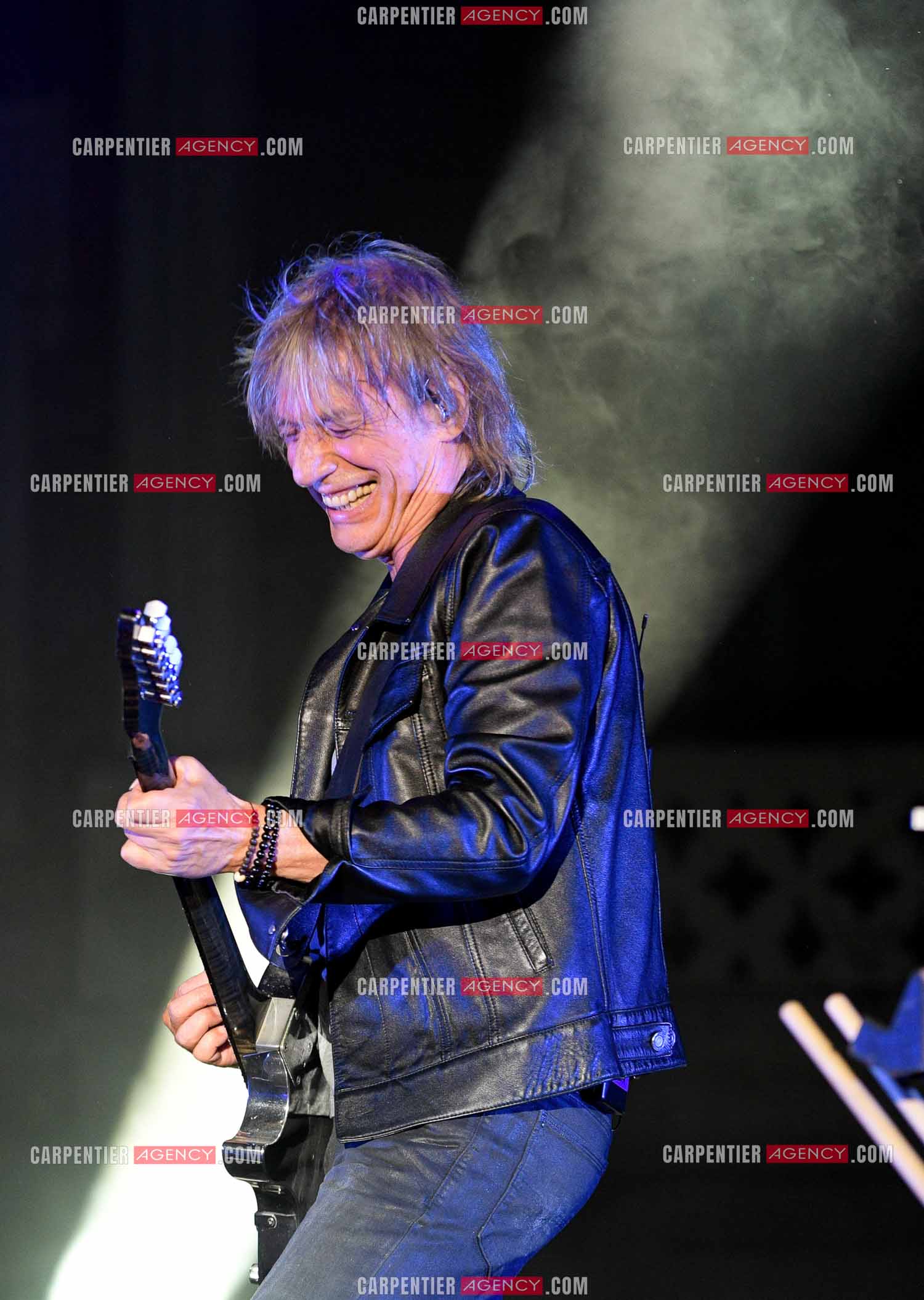 Le chanteur Jean-Louis Aubert  en concert pour le festival du château de Solliès-Pont en 2021.   ( Exclusif )