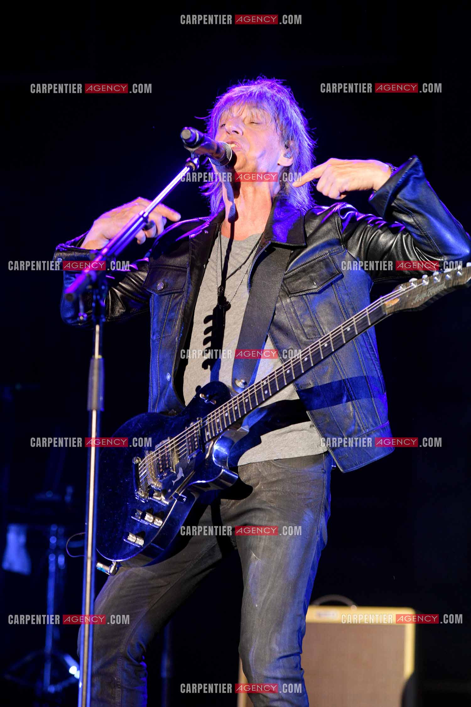 Le chanteur Jean-Louis Aubert  en concert pour le festival du château de Solliès-Pont en 2021.   ( Exclusif )