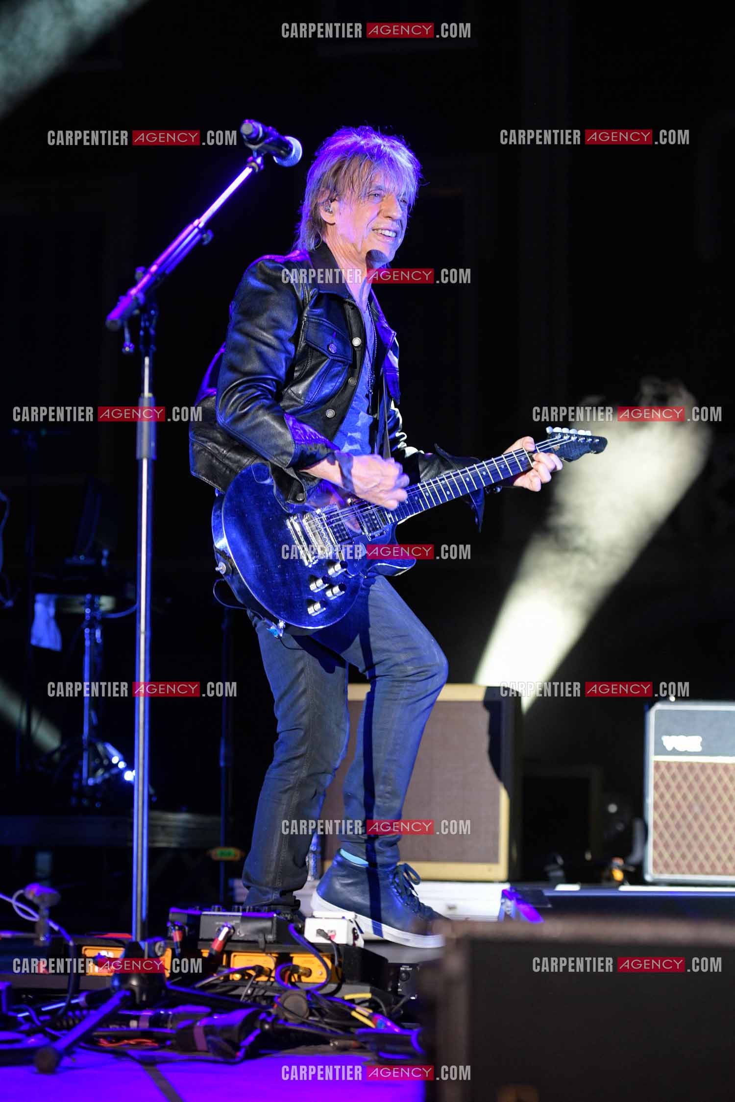 Le chanteur Jean-Louis Aubert  en concert pour le festival du château de Solliès-Pont en 2021.   ( Exclusif )