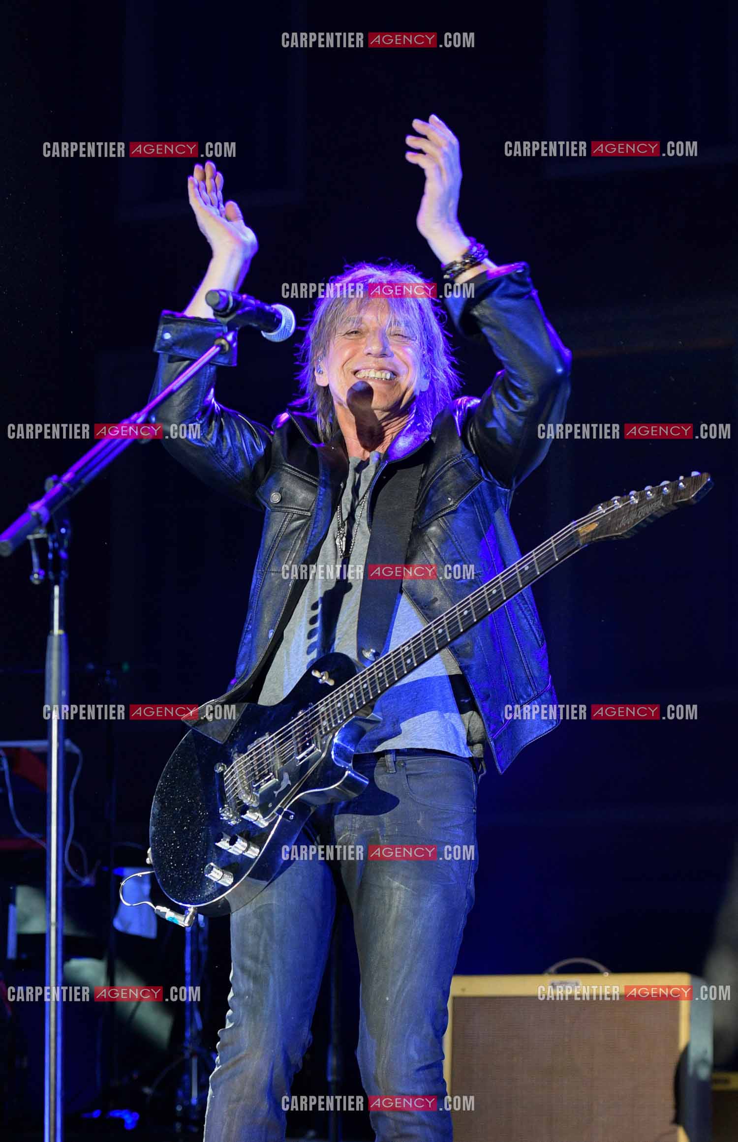Le chanteur Jean-Louis Aubert  en concert pour le festival du château de Solliès-Pont en 2021.   ( Exclusif )