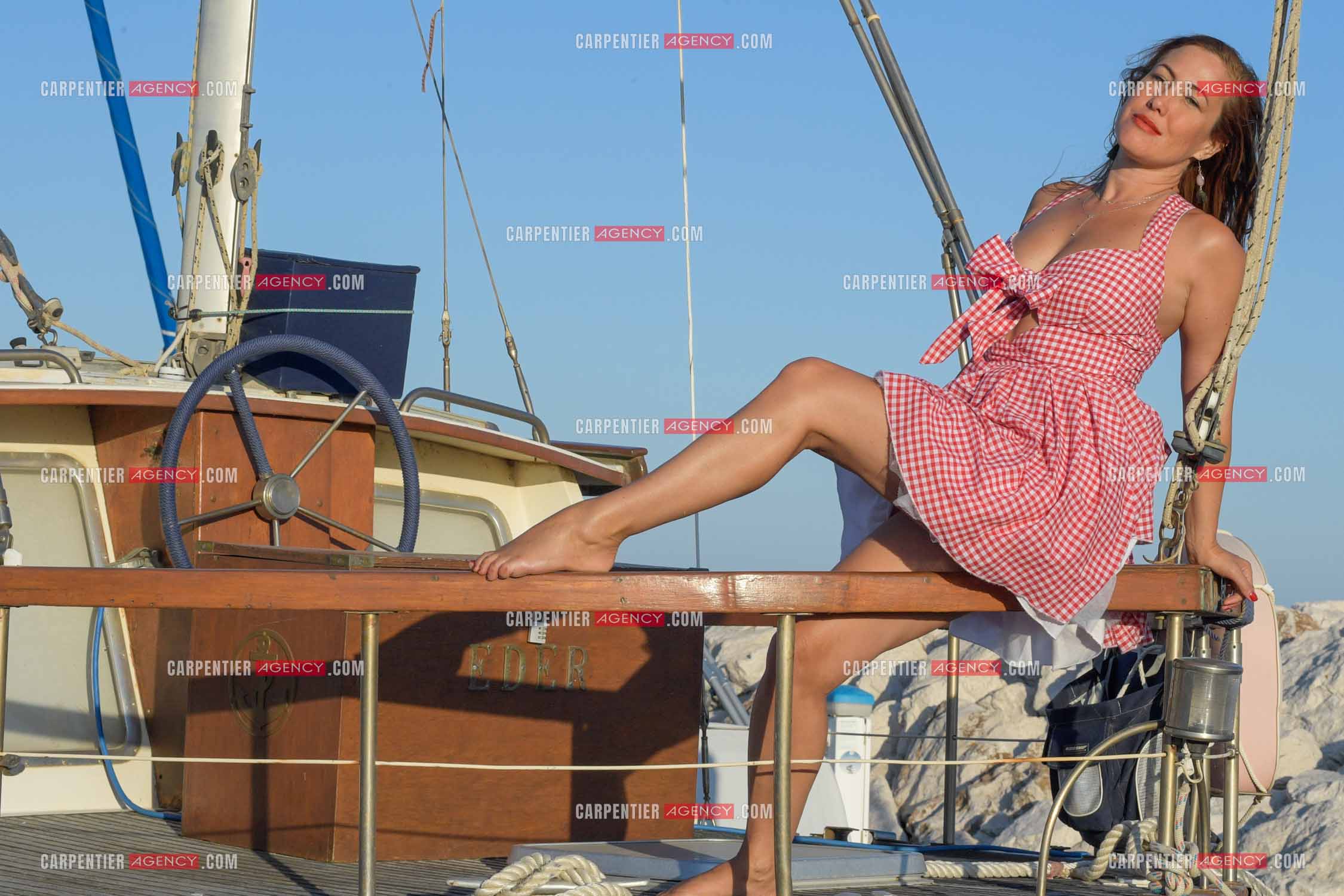 L'actrice Myriam Charleins dans le Var. ( Exclusif )