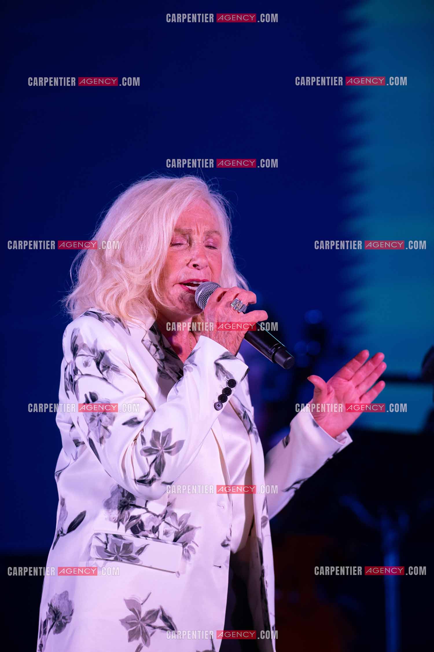 La chanteuse Michèle Torr en concert au plan d'Orgon le 19 août 2023. ( Exclusif )