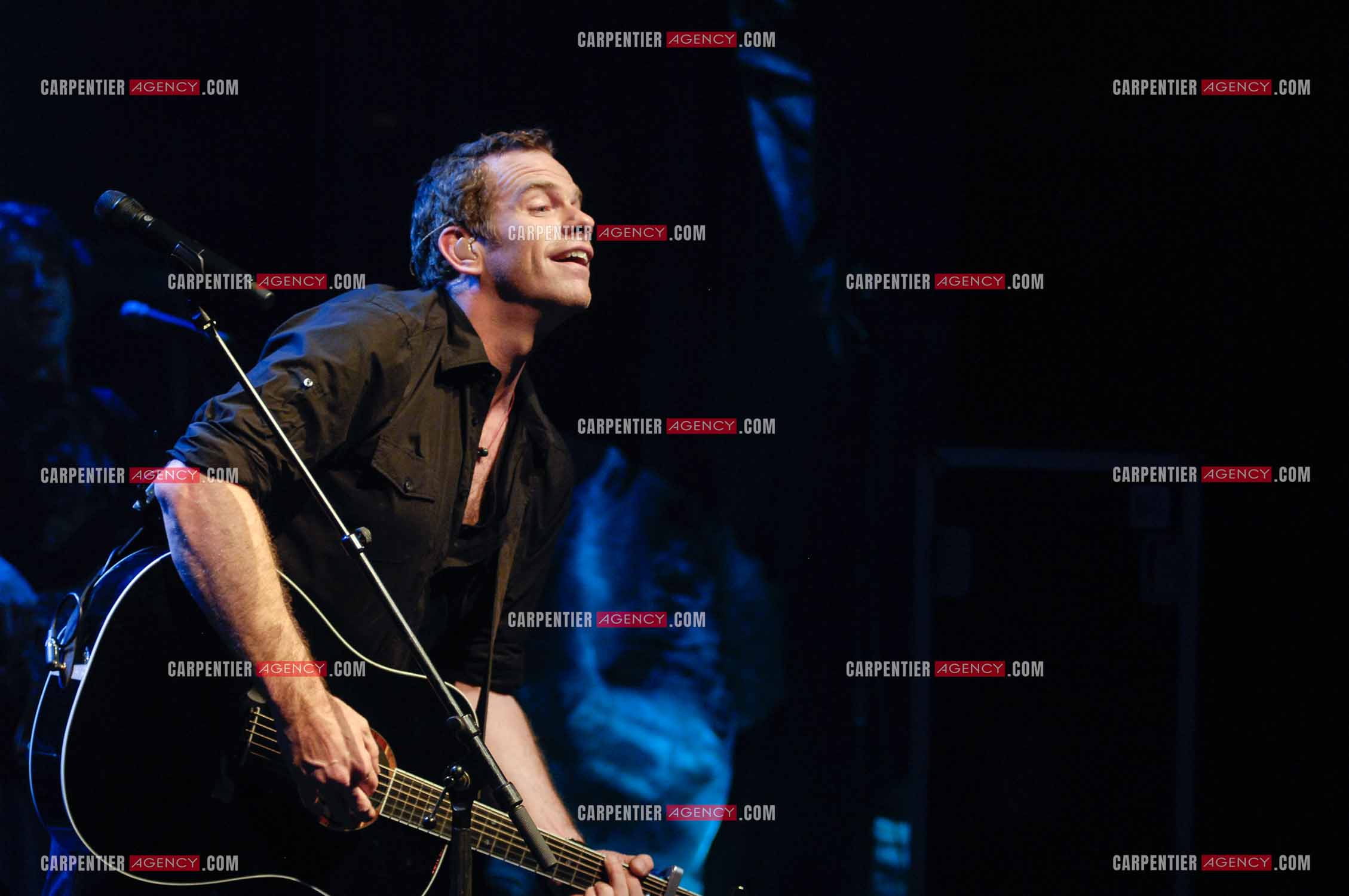 Le chanteur québécois Pierre Garand dit Garou en concert à la CIGALE en 2008.   ( Exclusif )