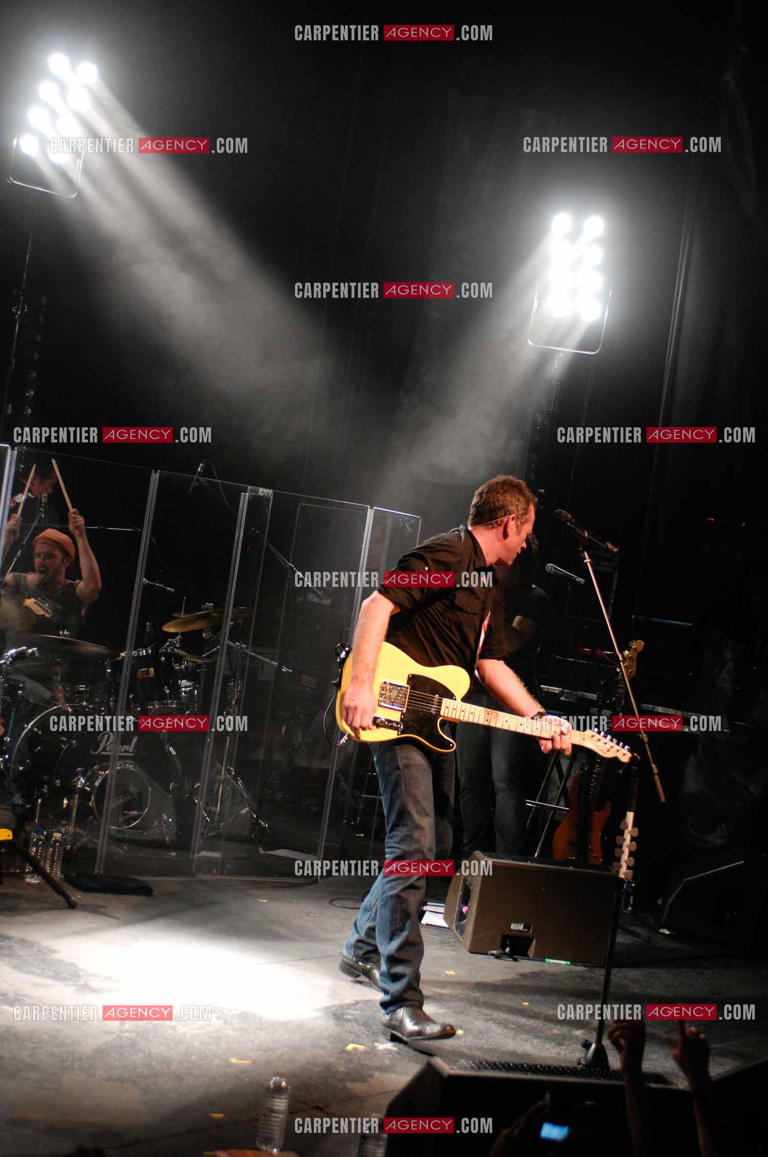 Le chanteur québécois Pierre Garand dit Garou en concert à la CIGALE en 2008.   ( Exclusif )