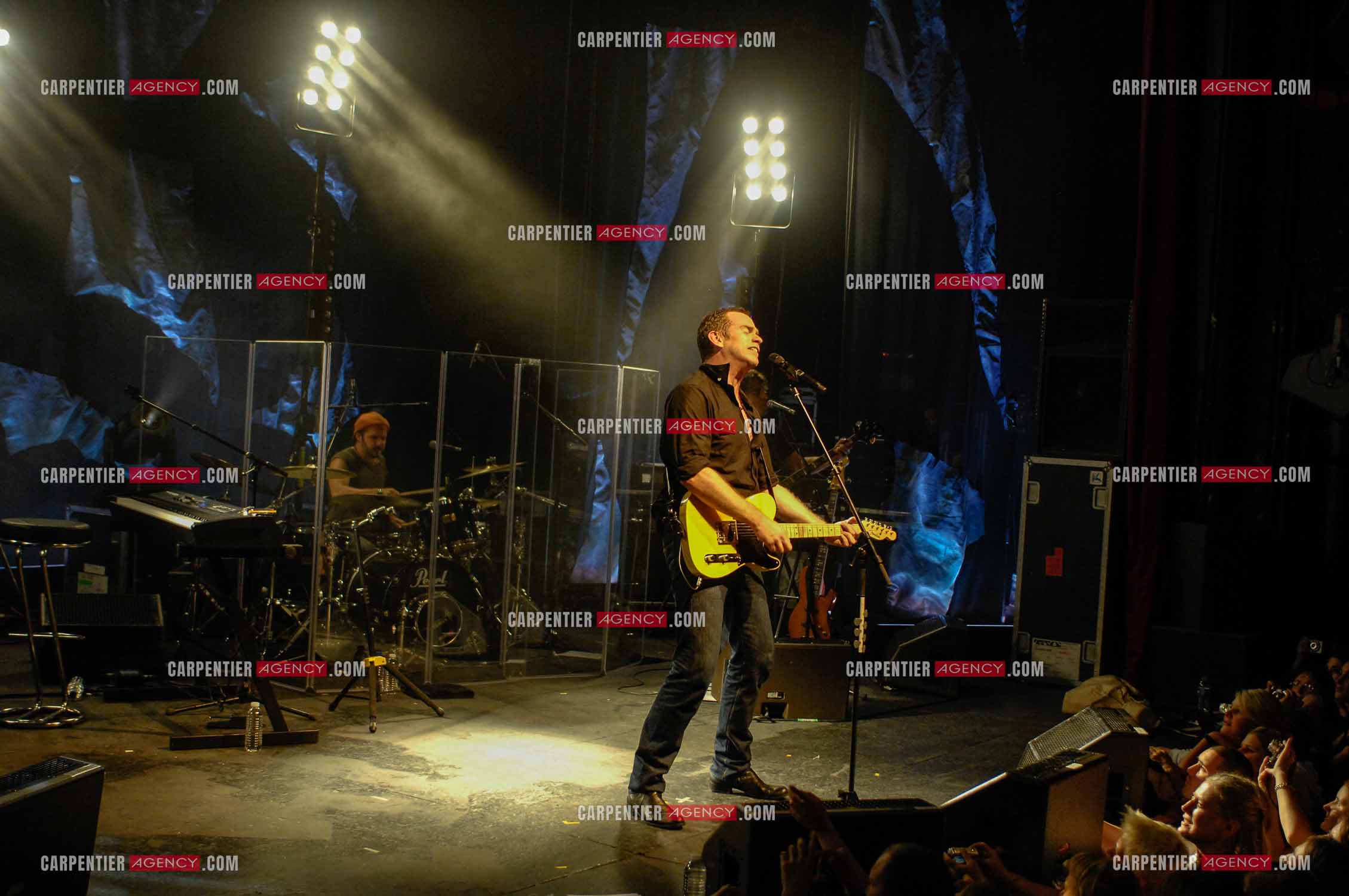 Le chanteur québécois Pierre Garand dit Garou en concert à la CIGALE en 2008.   ( Exclusif )