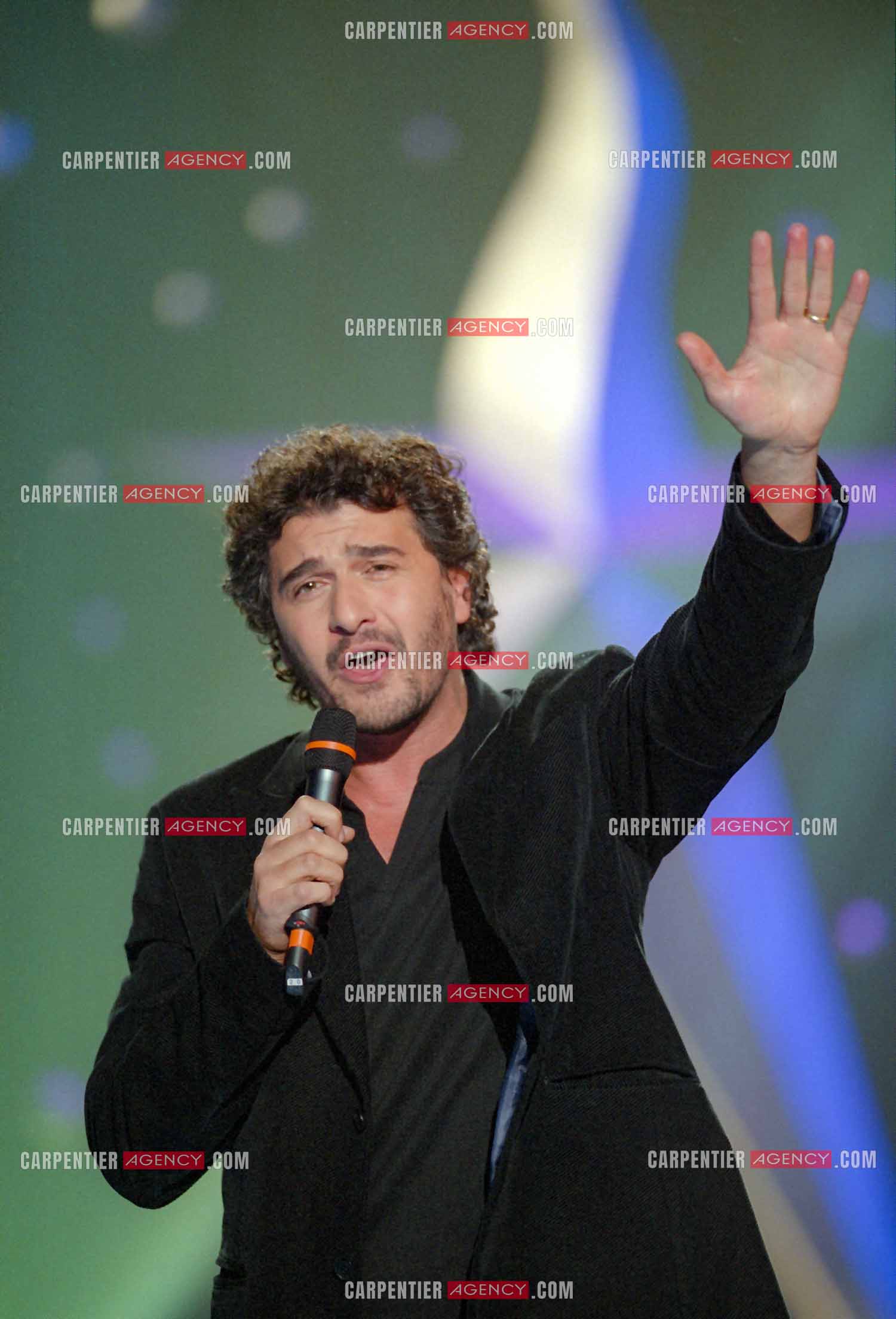 Le chanteur Danièl Lévi en concert le 20 Sept 2000.  ( Exclusif )