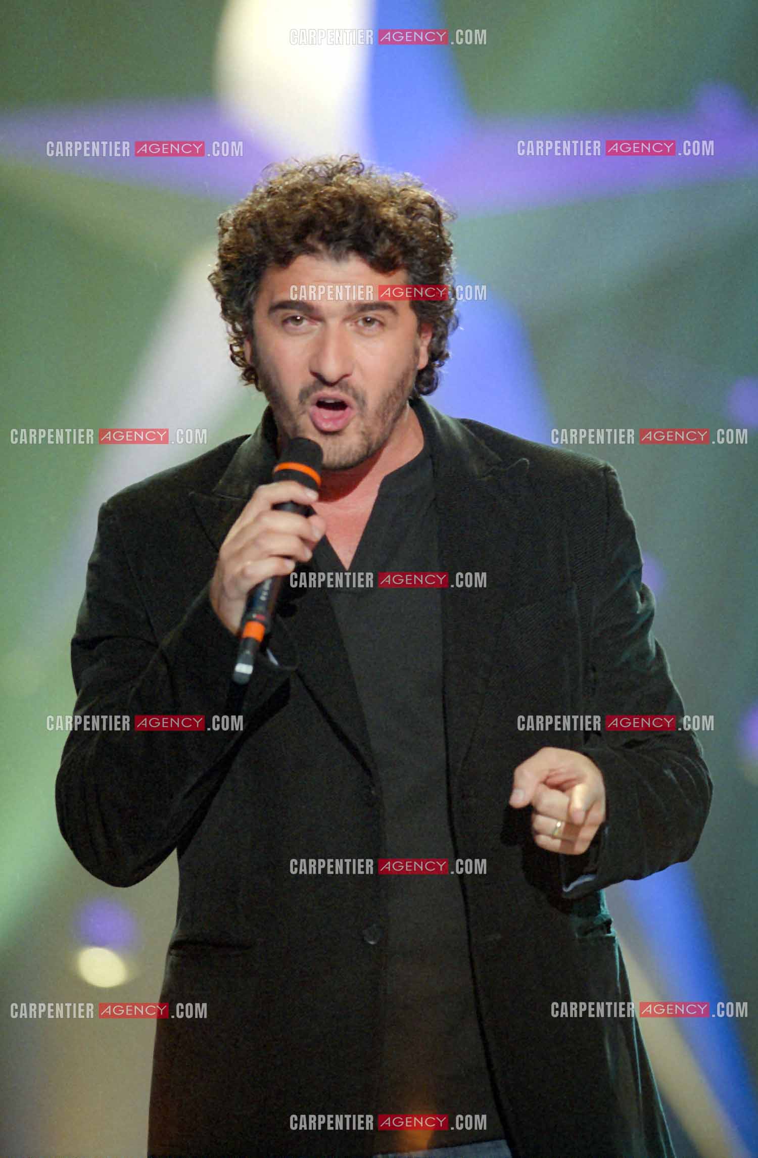 Le chanteur Danièl Lévi en concert le 20 Sept 2000.  ( Exclusif )