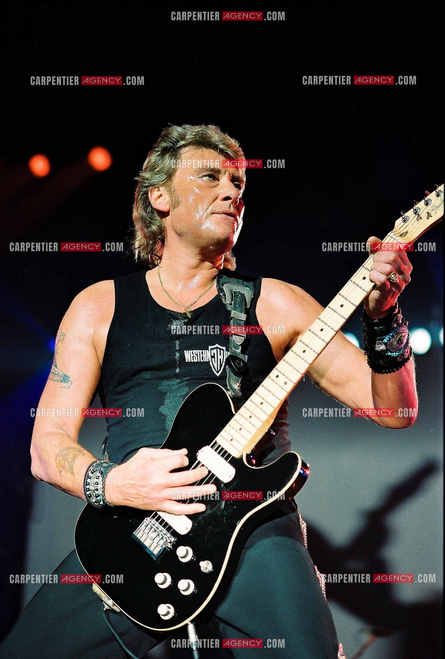 Le chanteur Johnny Hallyday en concert au Palais omnisports de Paris-Bercy du 14 septembre au 4 octobre 1992.        ( Exclusif )