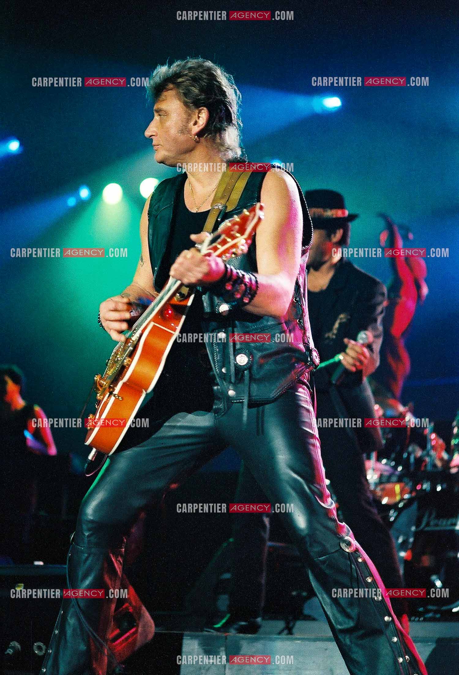 Le chanteur Johnny Hallyday en concert au Palais omnisports de Paris-Bercy du 14 septembre au 4 octobre 1992.        ( Exclusif )