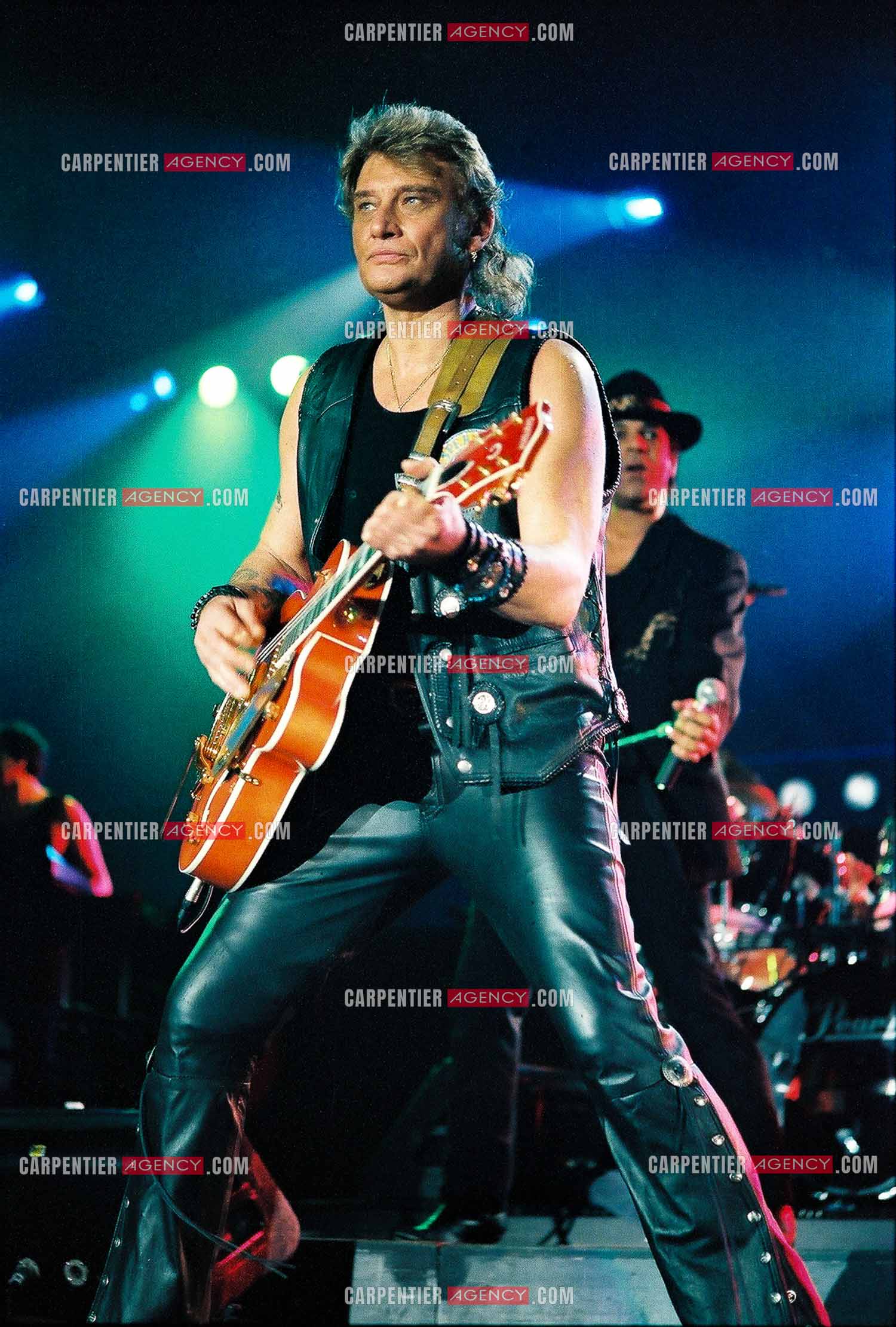 Le chanteur Johnny Hallyday en concert au Palais omnisports de Paris-Bercy du 14 septembre au 4 octobre 1992.        ( Exclusif )